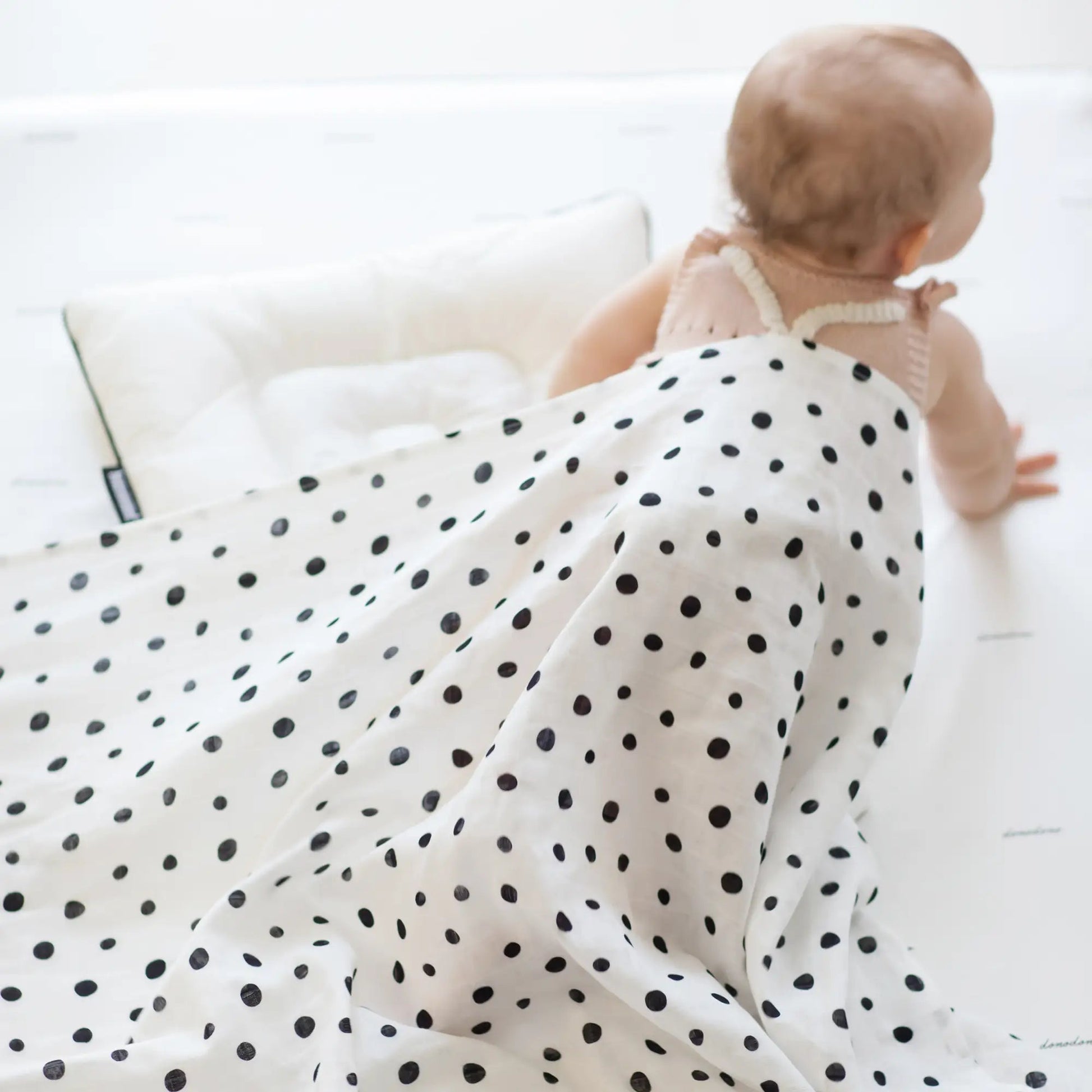 Cotton Muslin Swaddle Blanket - Etoile - Magnolia BabySwaddle Blanket