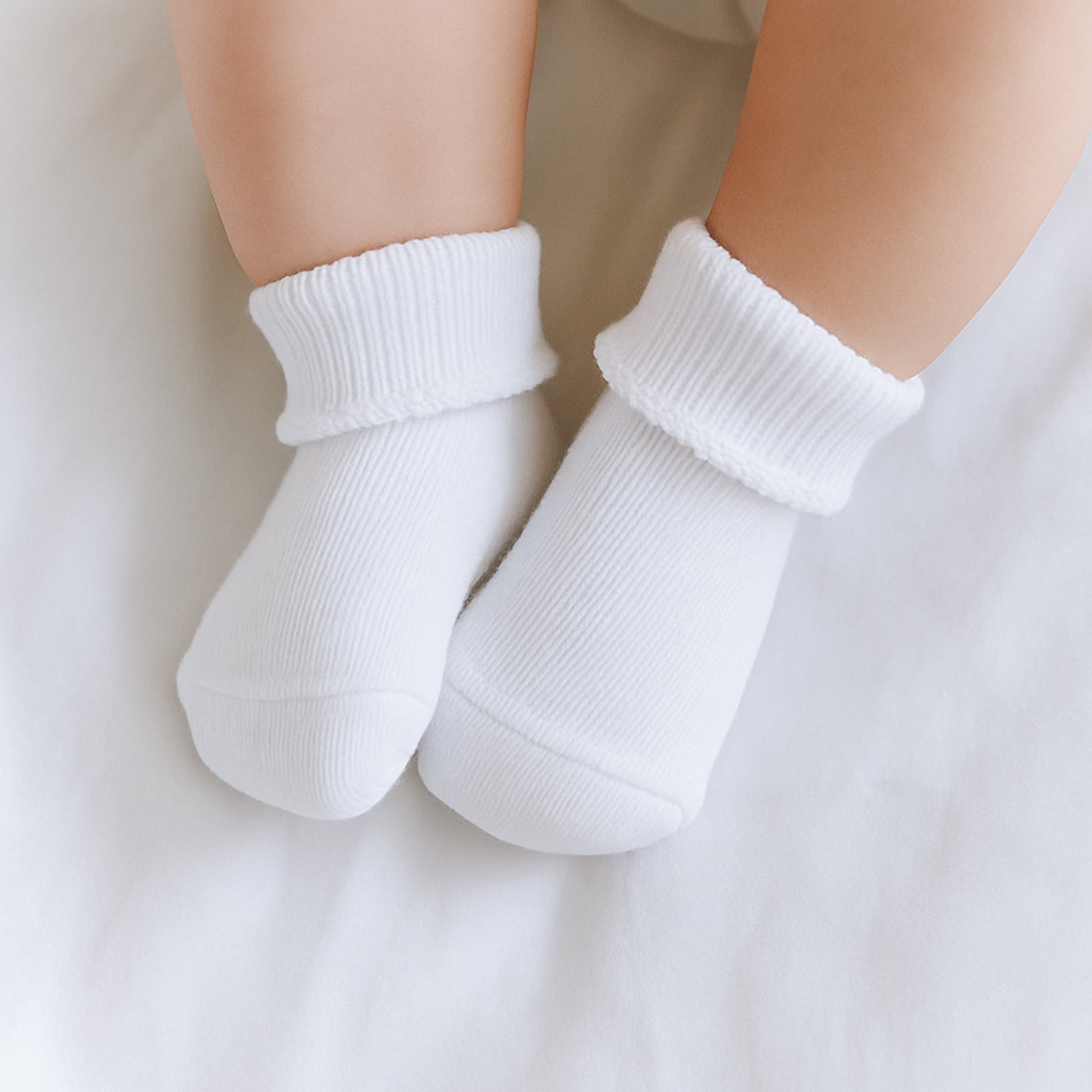 Essentials White Socks - White Trim - Magnolia BabySocks