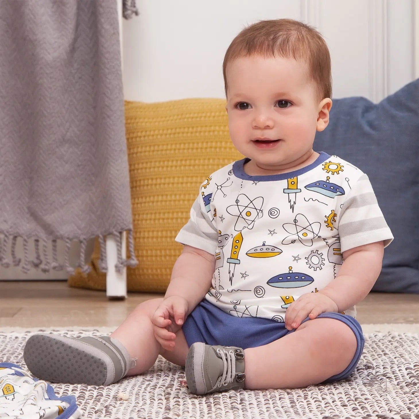 Galaxy Quest Tee + Shorts Set - Magnolia BabyShort Set