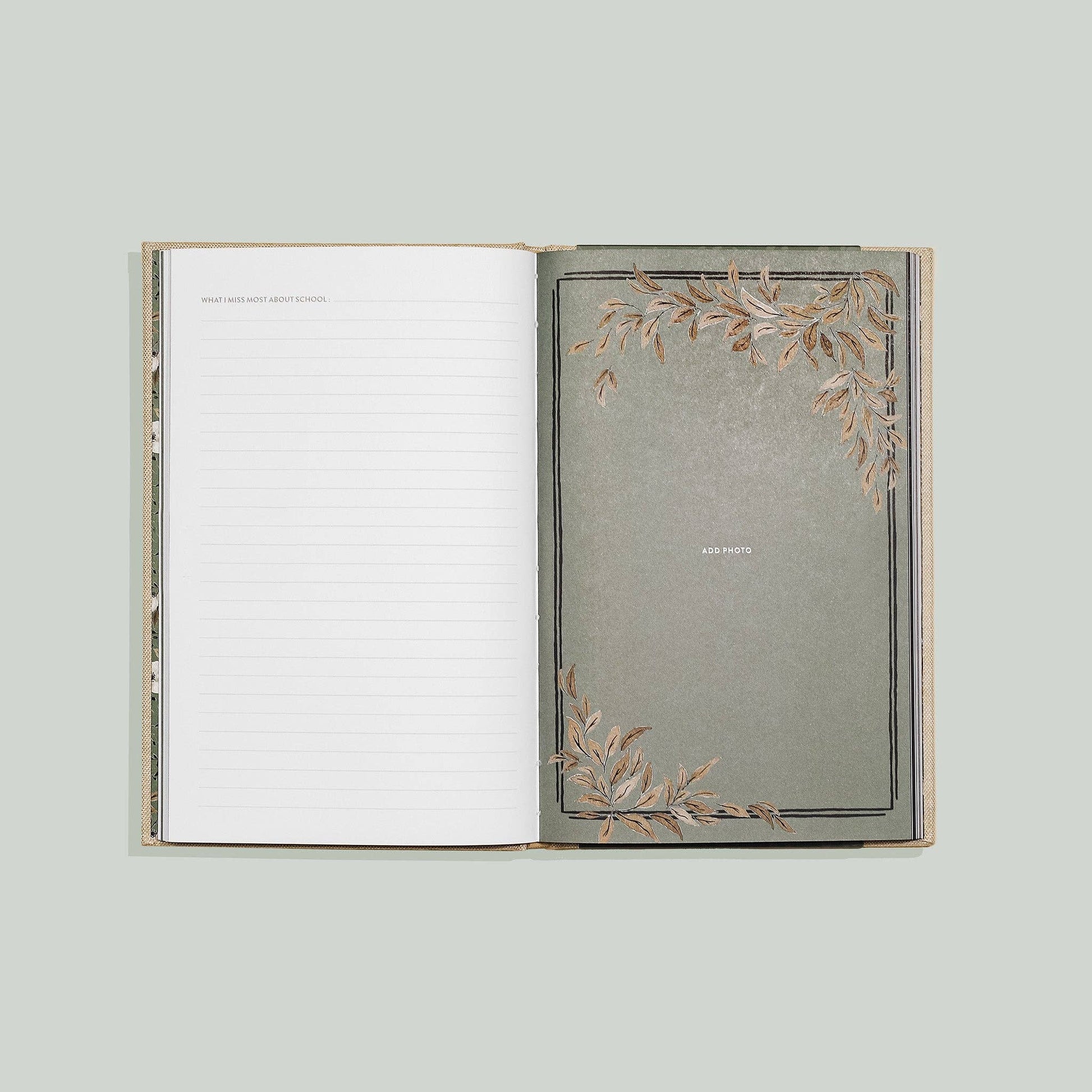Grandma's Story: A Memory and Keepsake Journal for My Family - Magnolia BabyBook