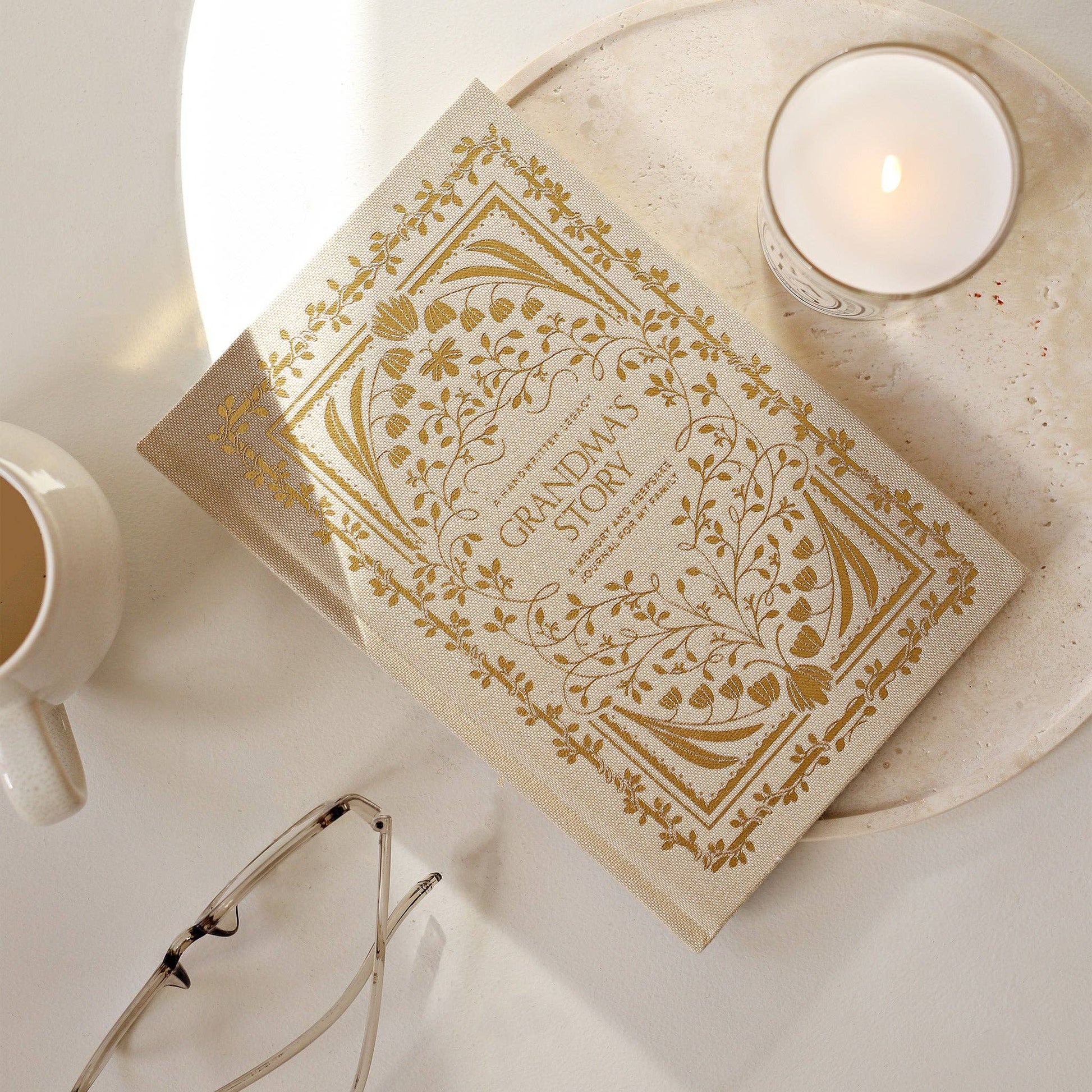 Grandma's Story: A Memory and Keepsake Journal for My Family - Magnolia BabyBook