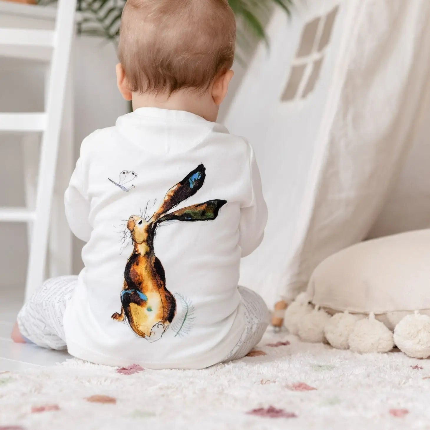 Molly Hare T-shirt - Magnolia BabyTop