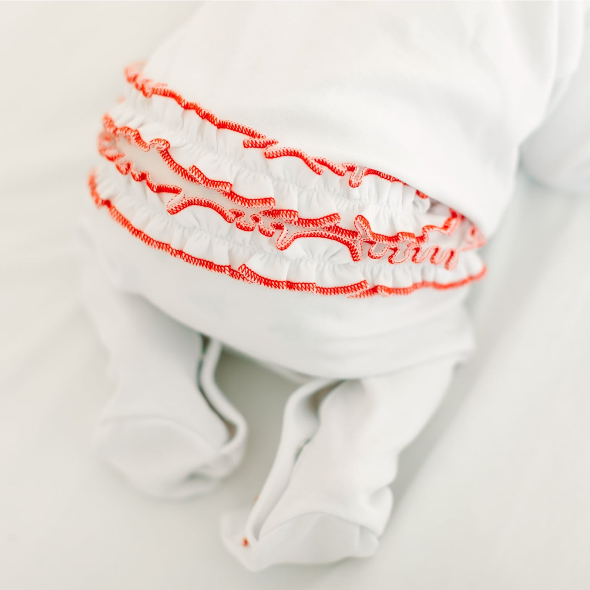 Scarlett Bows Scattered Ruffle Footie - Magnolia BabyFootie