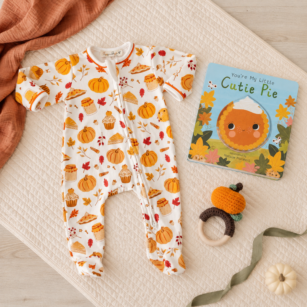 Pumpkin Spice Footie Gift Set