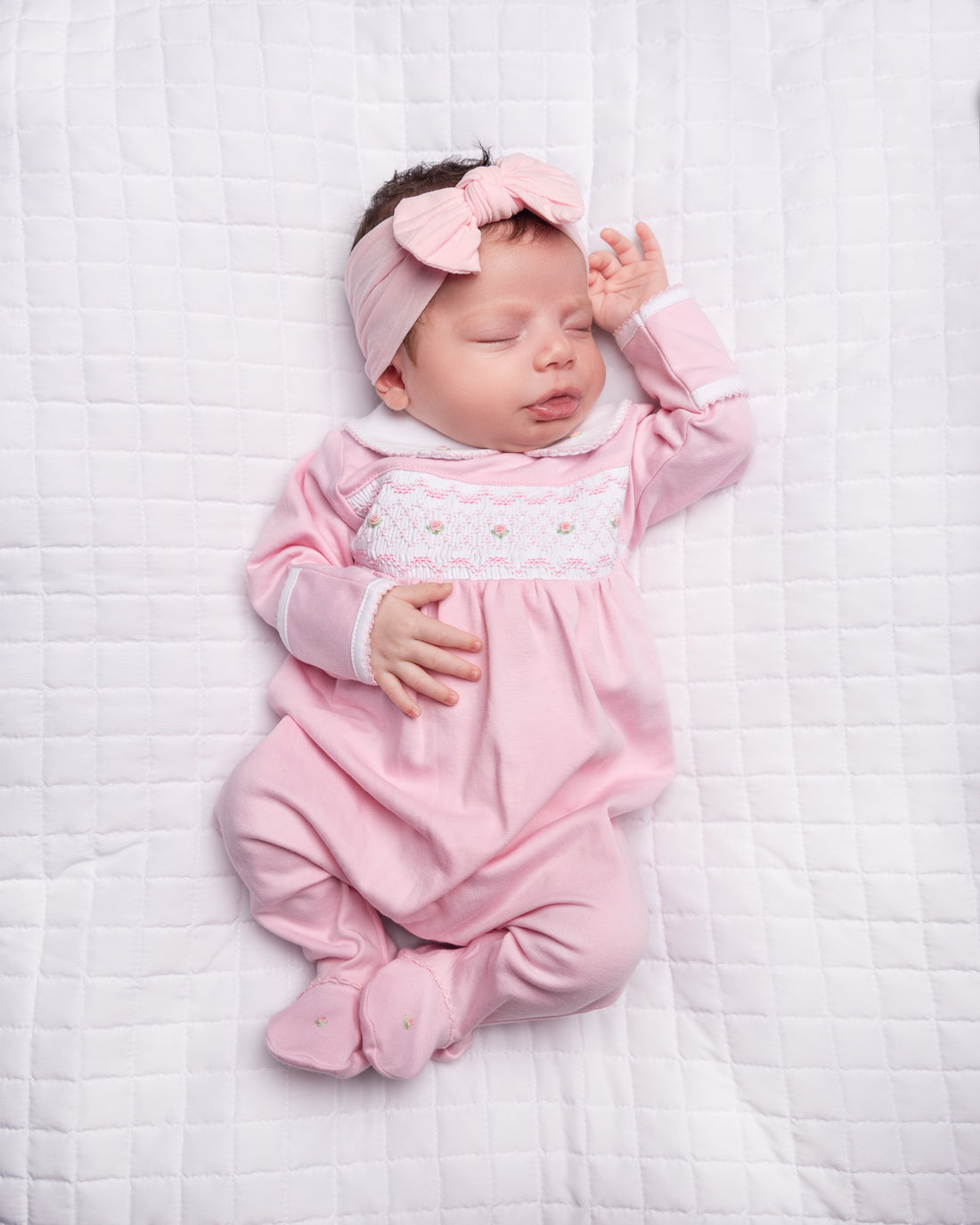 🎃 Sweet little pumpkin baby pajamas!! $3.50 / size 0-3 months