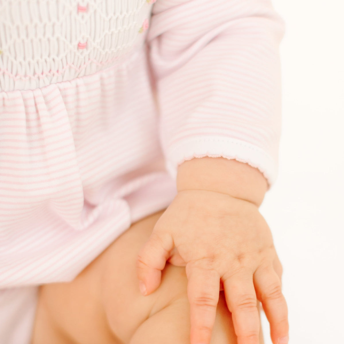 Magnolia Baby_Anna Smocked Long Sleeve Bubble - Pink_4