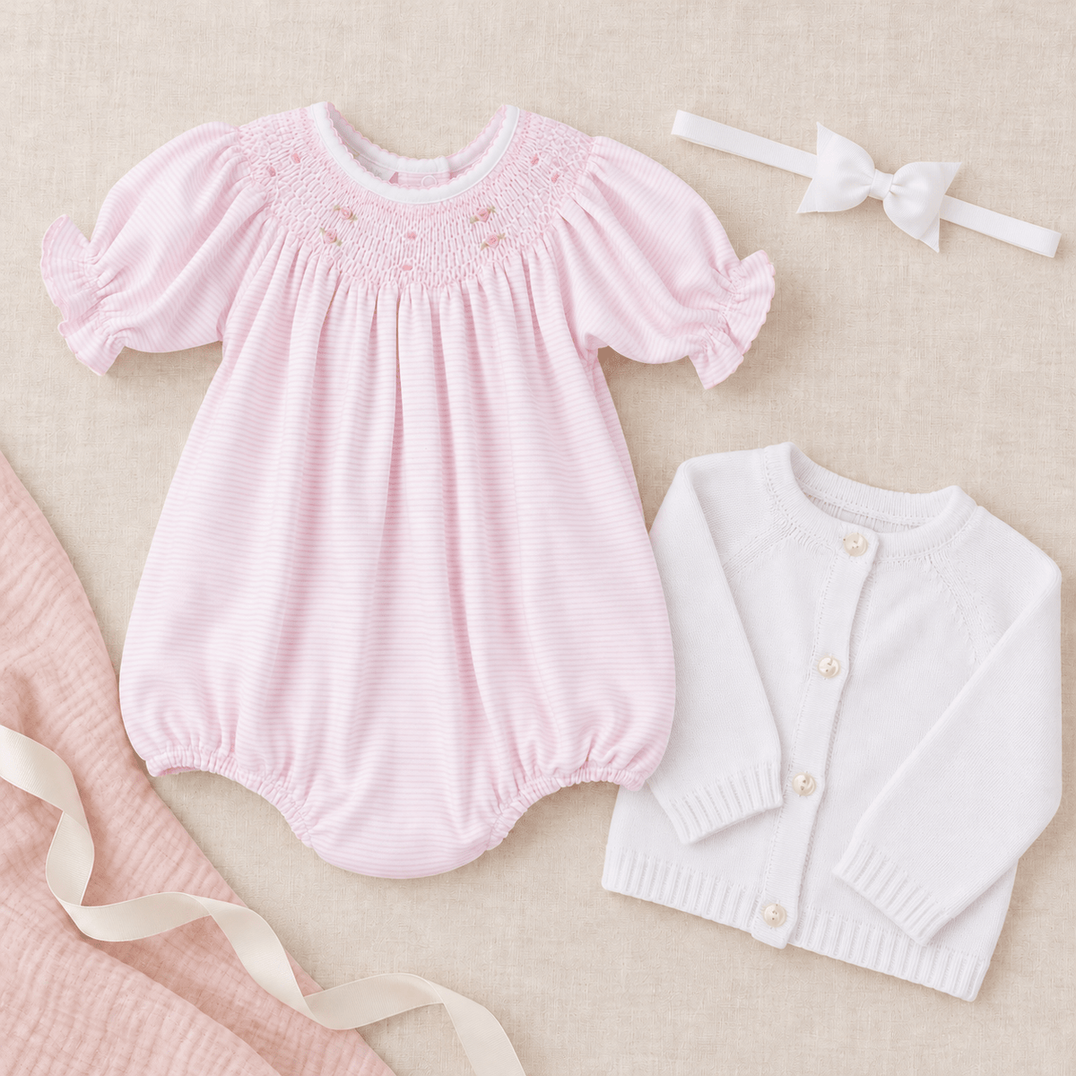 Magnolia Baby_Baby Girl Bishop Smocked Bubble Gift Set - Anna_2