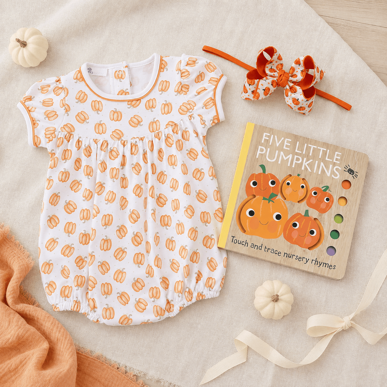 Magnolia Baby_Baby Girl Halloween Bubble Gift Set - Baby Pumpkin_1