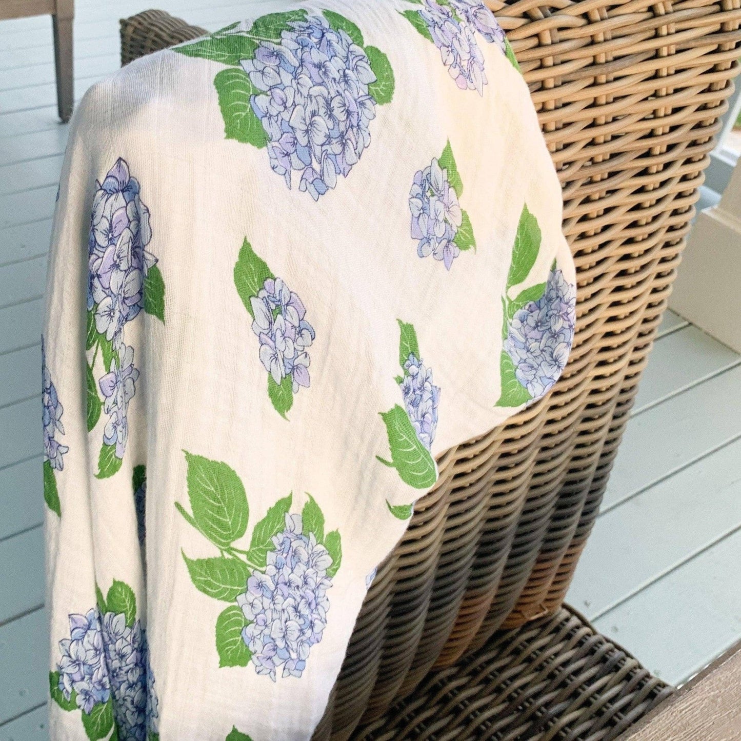 Little Hometown_Baby Girl Muslin Swaddle Blanket - Hydrangeas_2