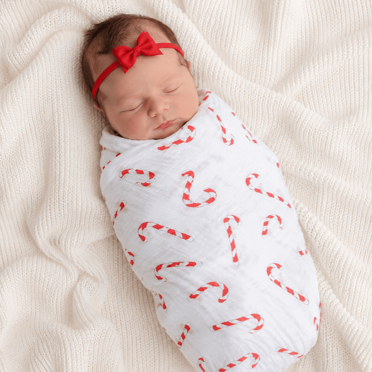 Magnolia Baby_Baby Girl Swaddle Set - Candy Cane_1