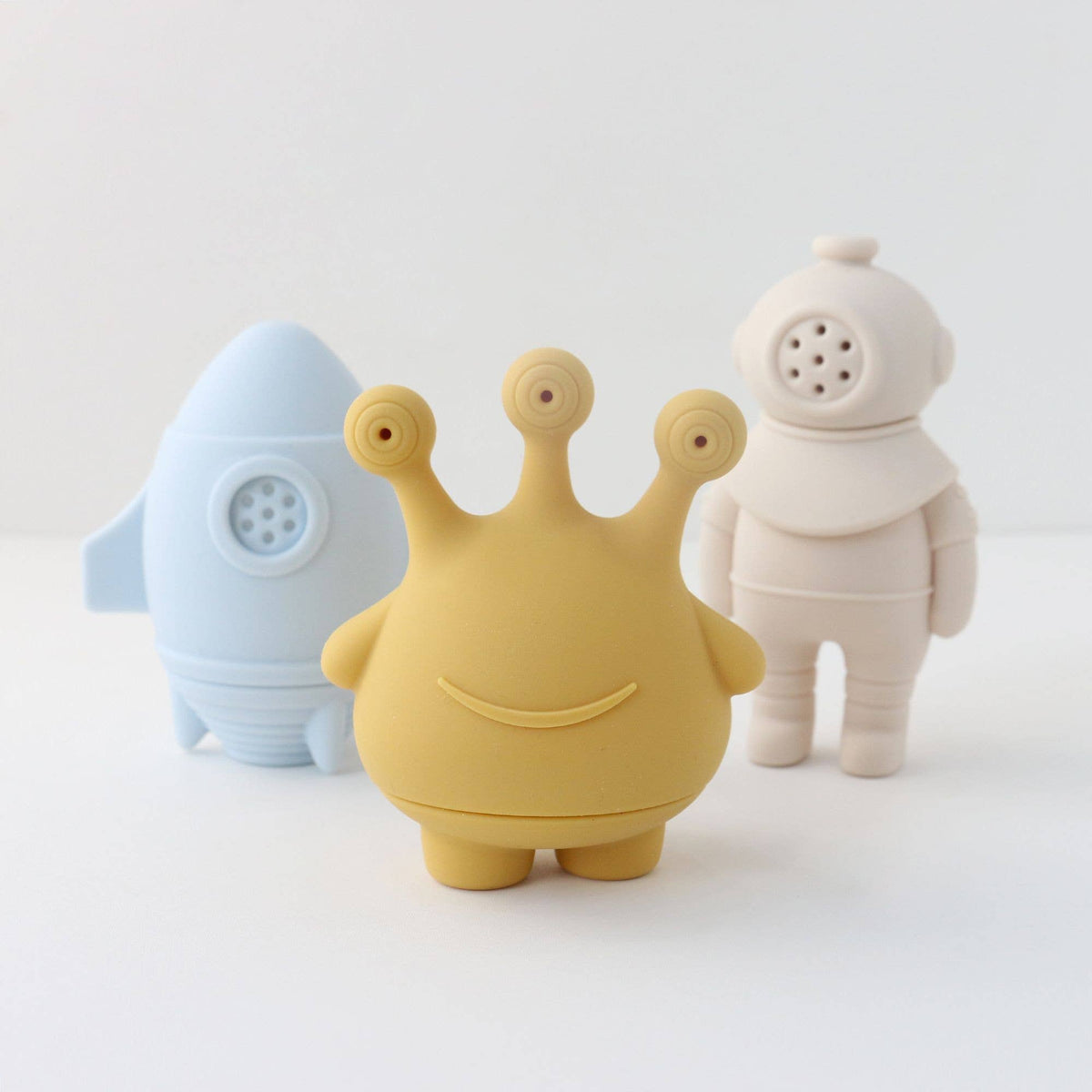 Ali+Oli_Bath Toy Set (Space)_1
