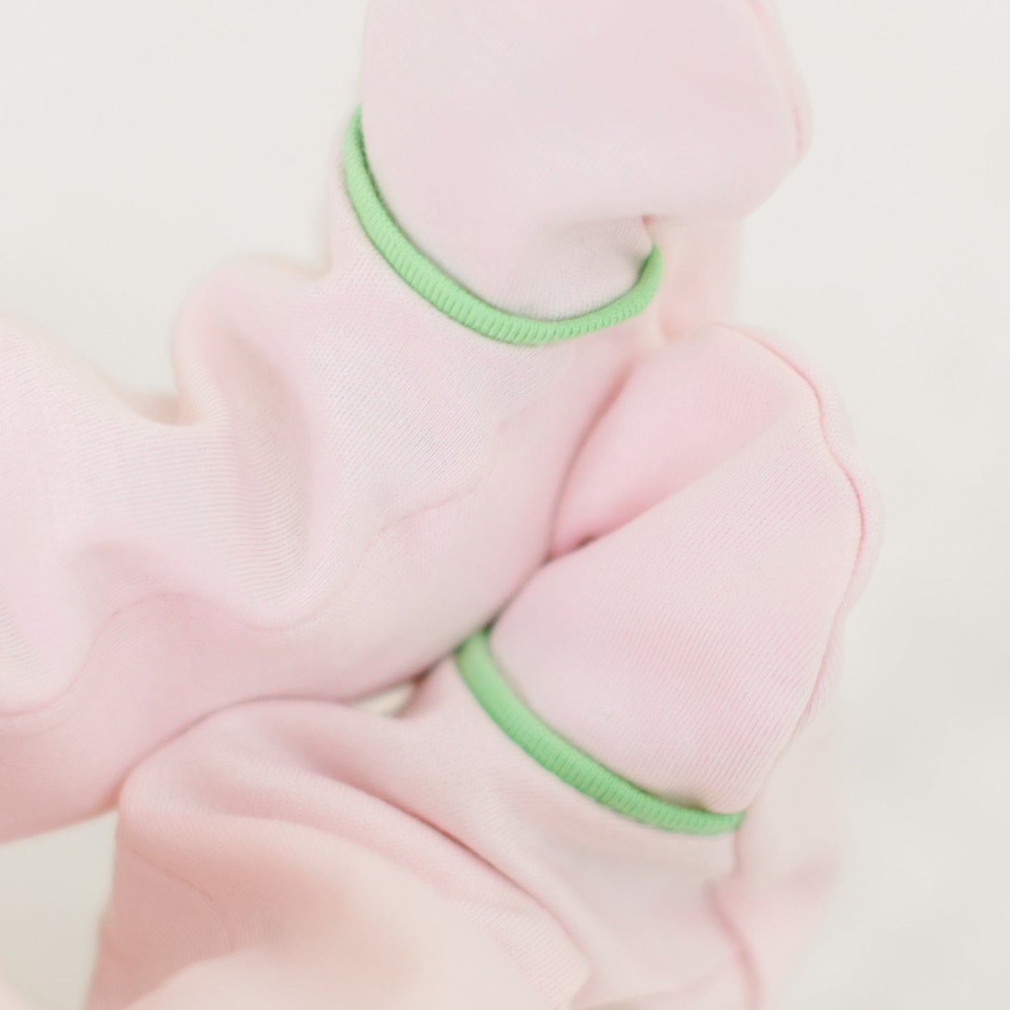 Magnolia Baby_Bayou Baby Ruffle Footie - Pink_3