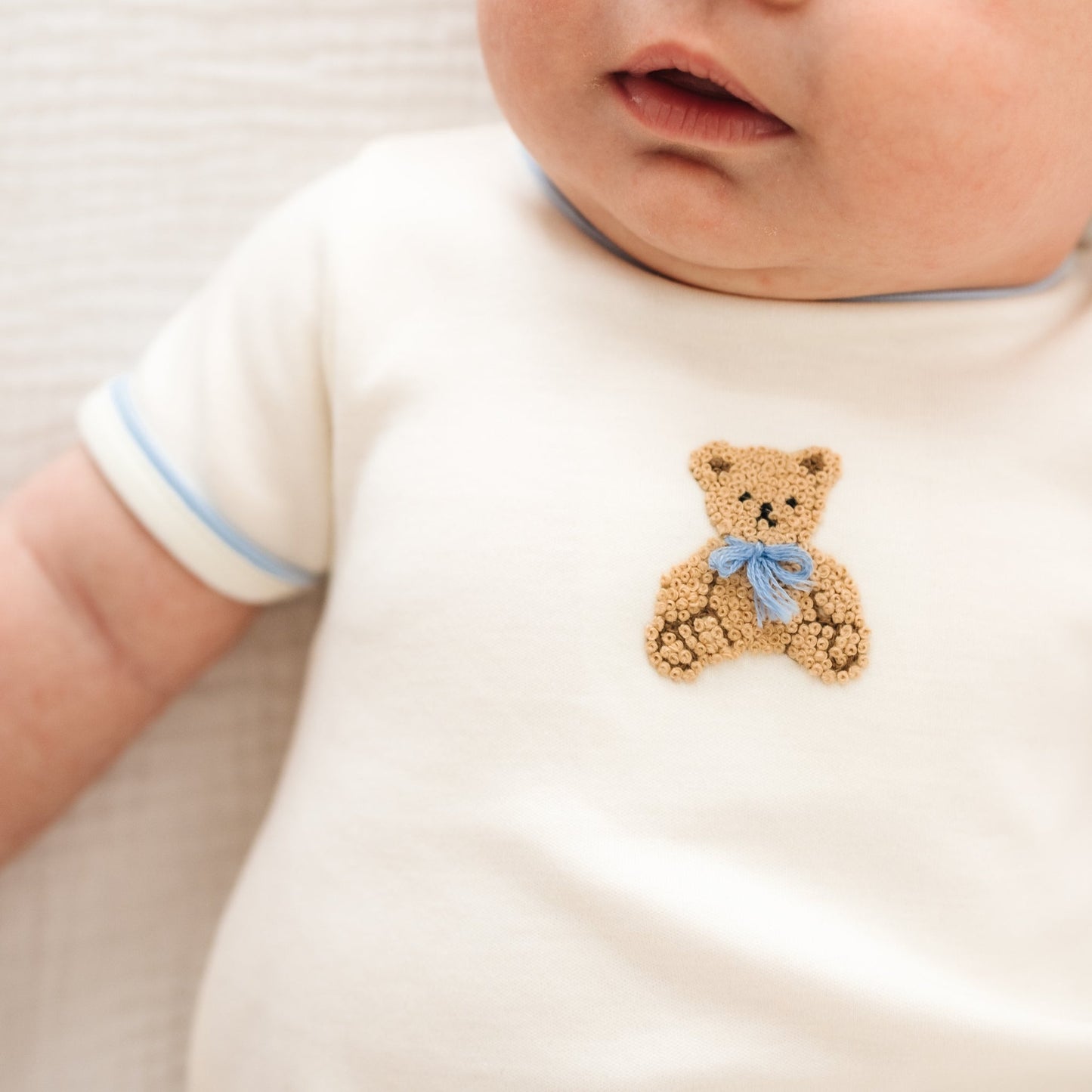 Bear Hugs Bubble - Sky - Magnolia BabyBubble