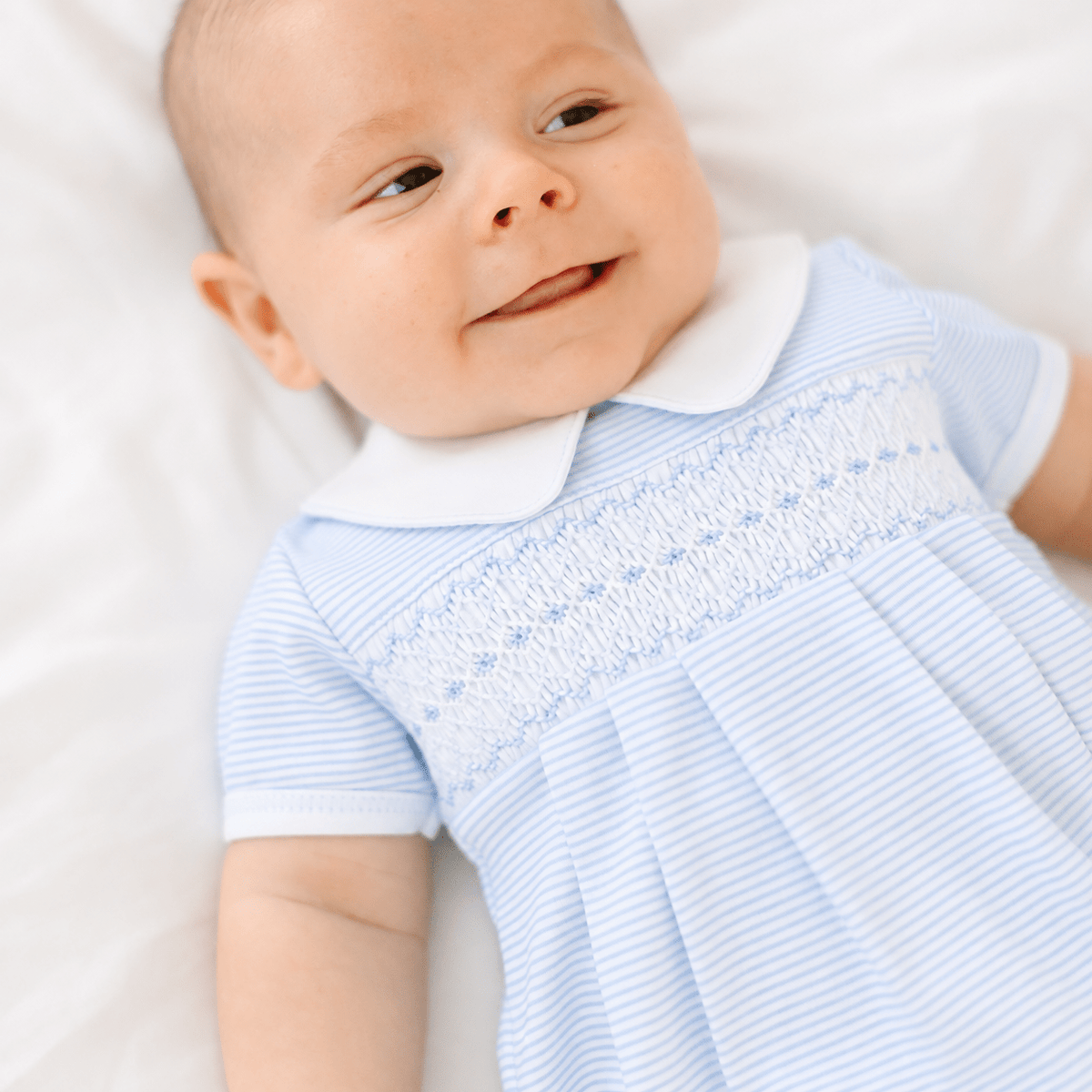 Magnolia Baby_Benjamin Smocked Short Sleeve Bubble - Light Blue_2