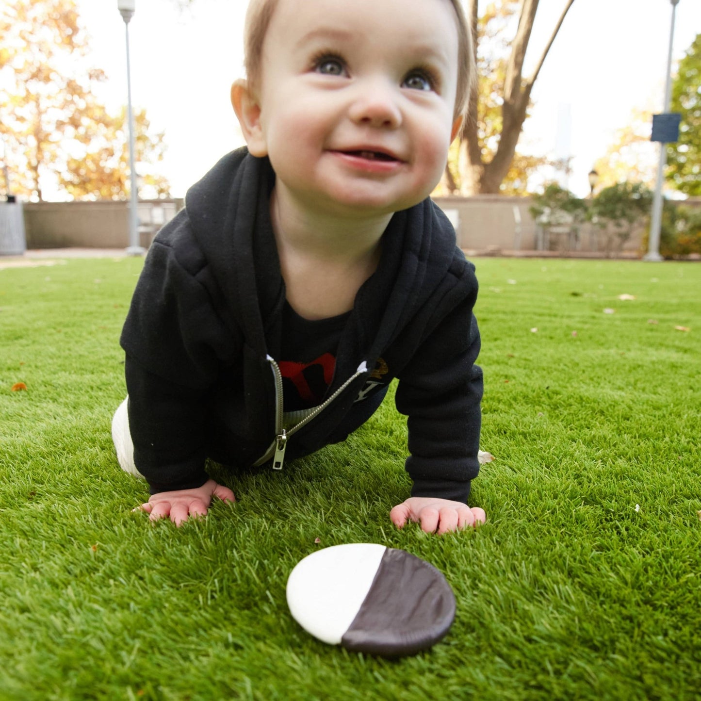 Bubbies Black & White Cookie Teether - Magnolia BabyTeether