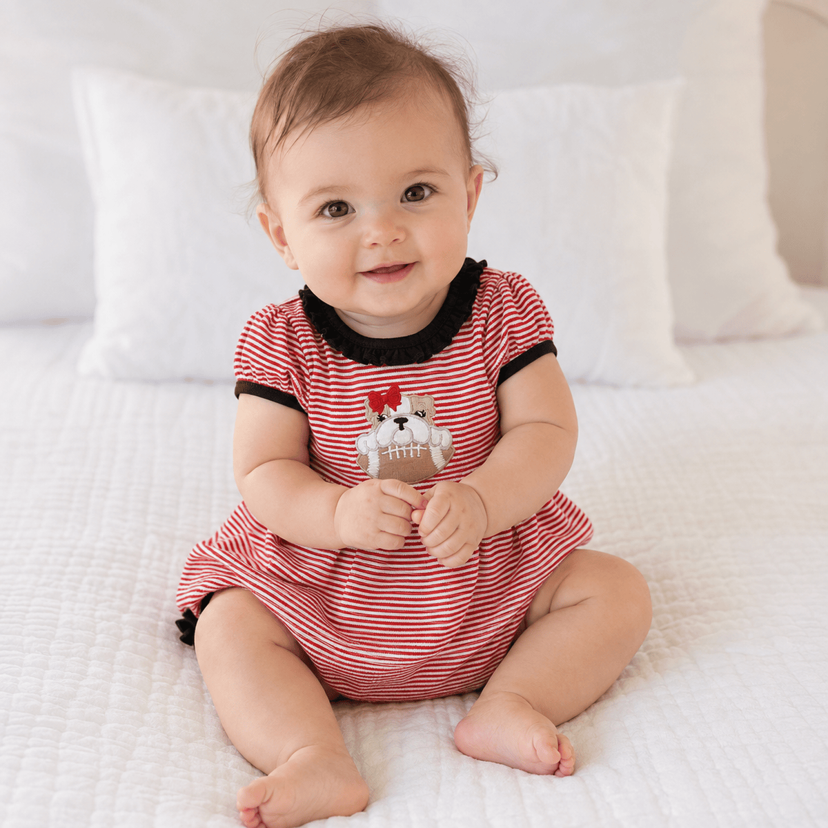 Magnolia Baby_Bulldog Pride Applique Ruffle Short Sleeve Bubble_1