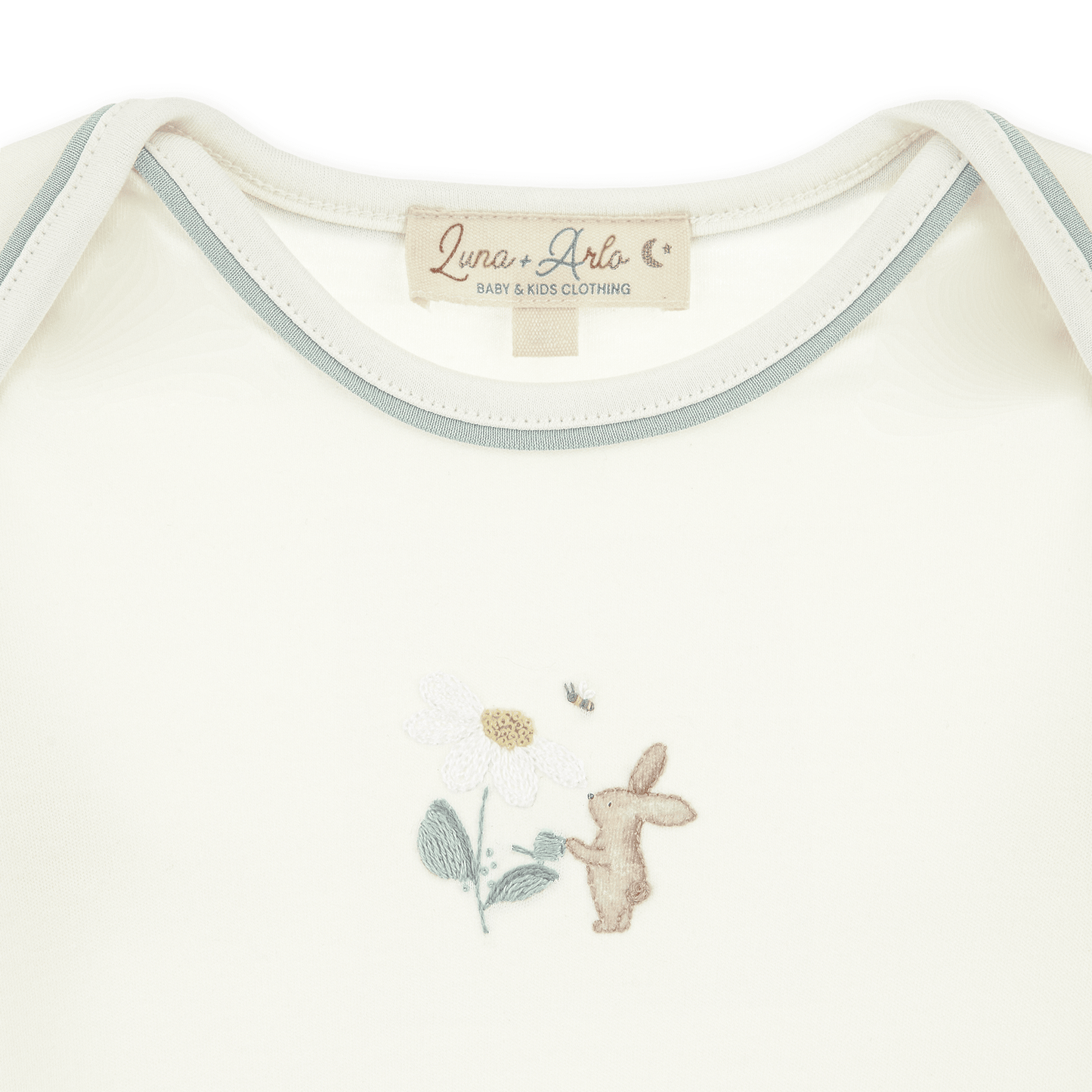 Luna and Arlo_Bunny's Daisy Garden Hand-Embroidered Knot Gown_3