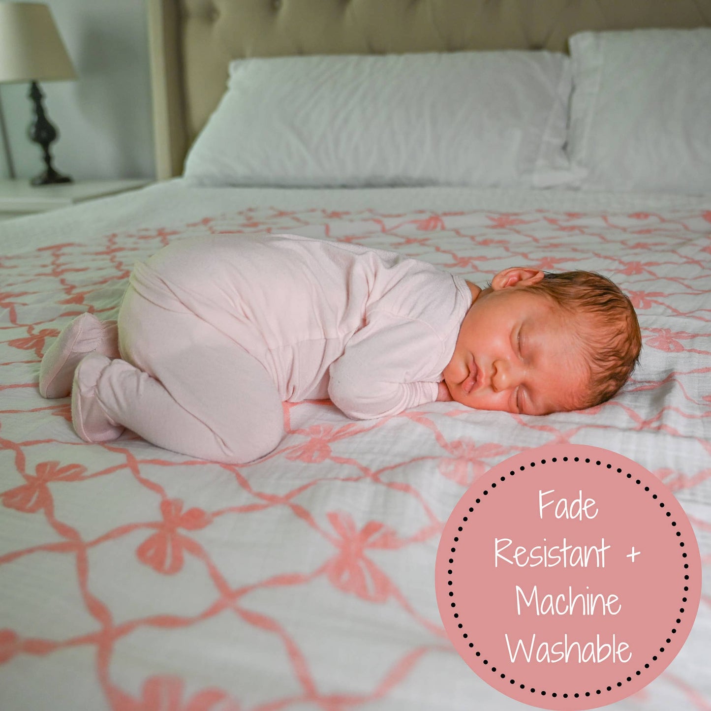 LollyBanks_Cotton Muslin Swaddle Blanket - Beautiful Bows_5