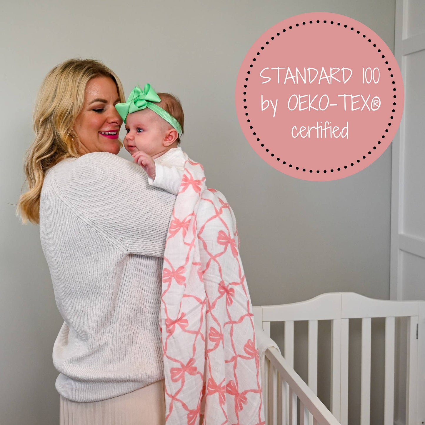 LollyBanks_Cotton Muslin Swaddle Blanket - Beautiful Bows_7