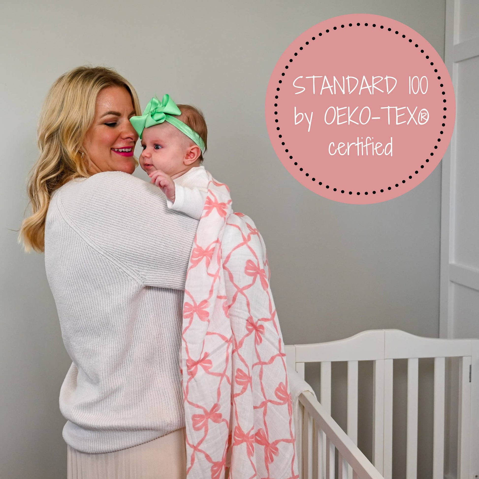 LollyBanks_Cotton Muslin Swaddle Blanket - Beautiful Bows_7