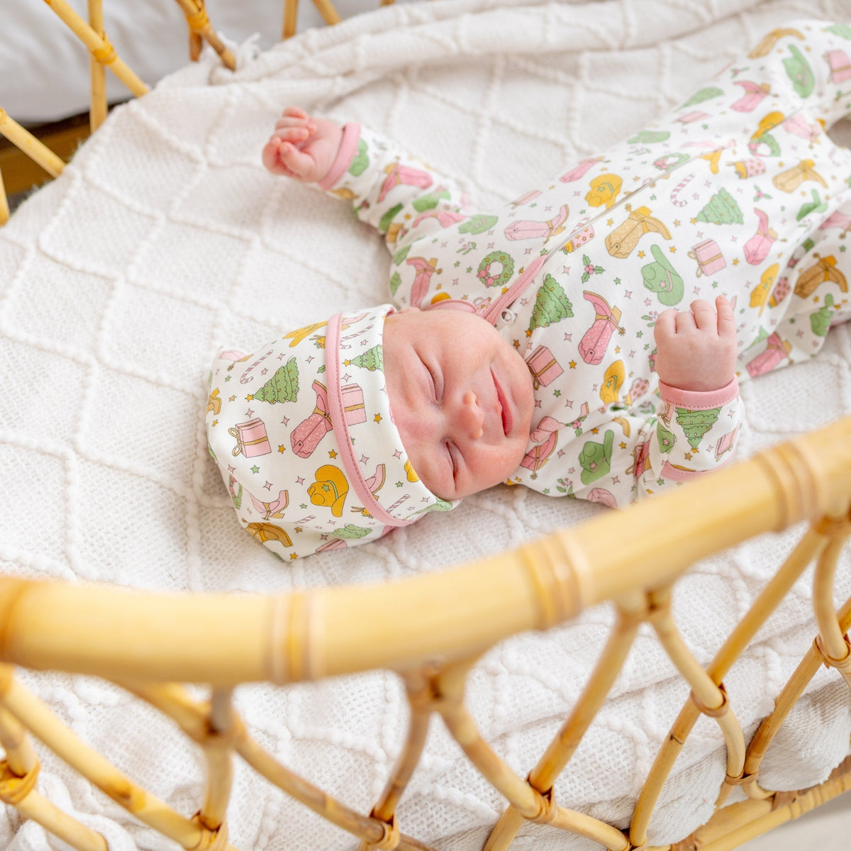 Luna and Arlo_Cowboy Christmas Zip Footie - Dusty Rose_7