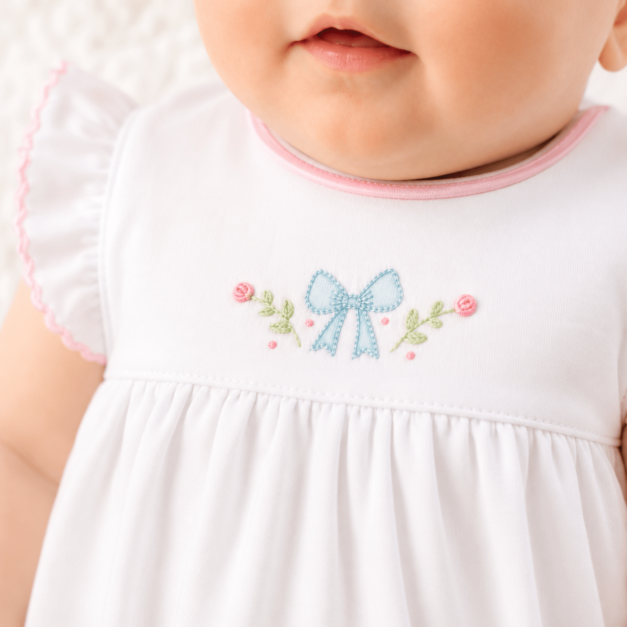 Evelyn's Classics Hand - Embroidered Bubble - Magnolia BabyBubble