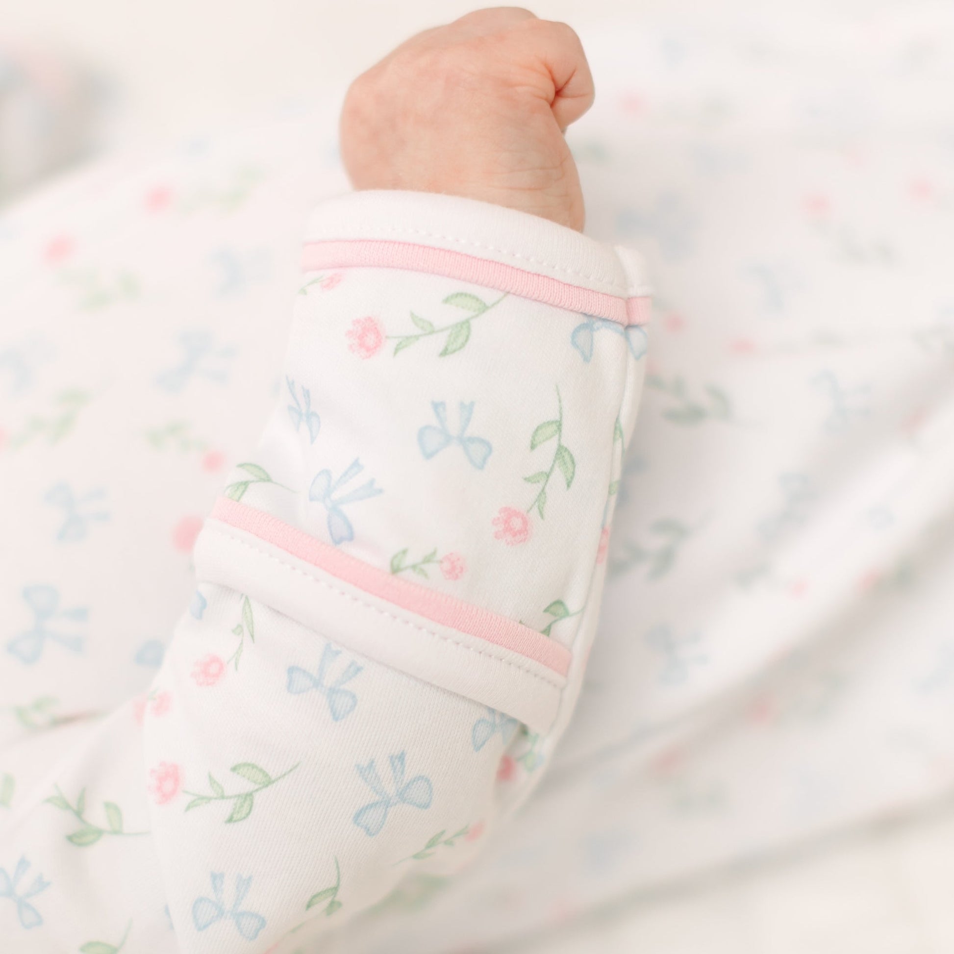 Evelyn's Classics Print Zip Footie - Magnolia BabyFootie