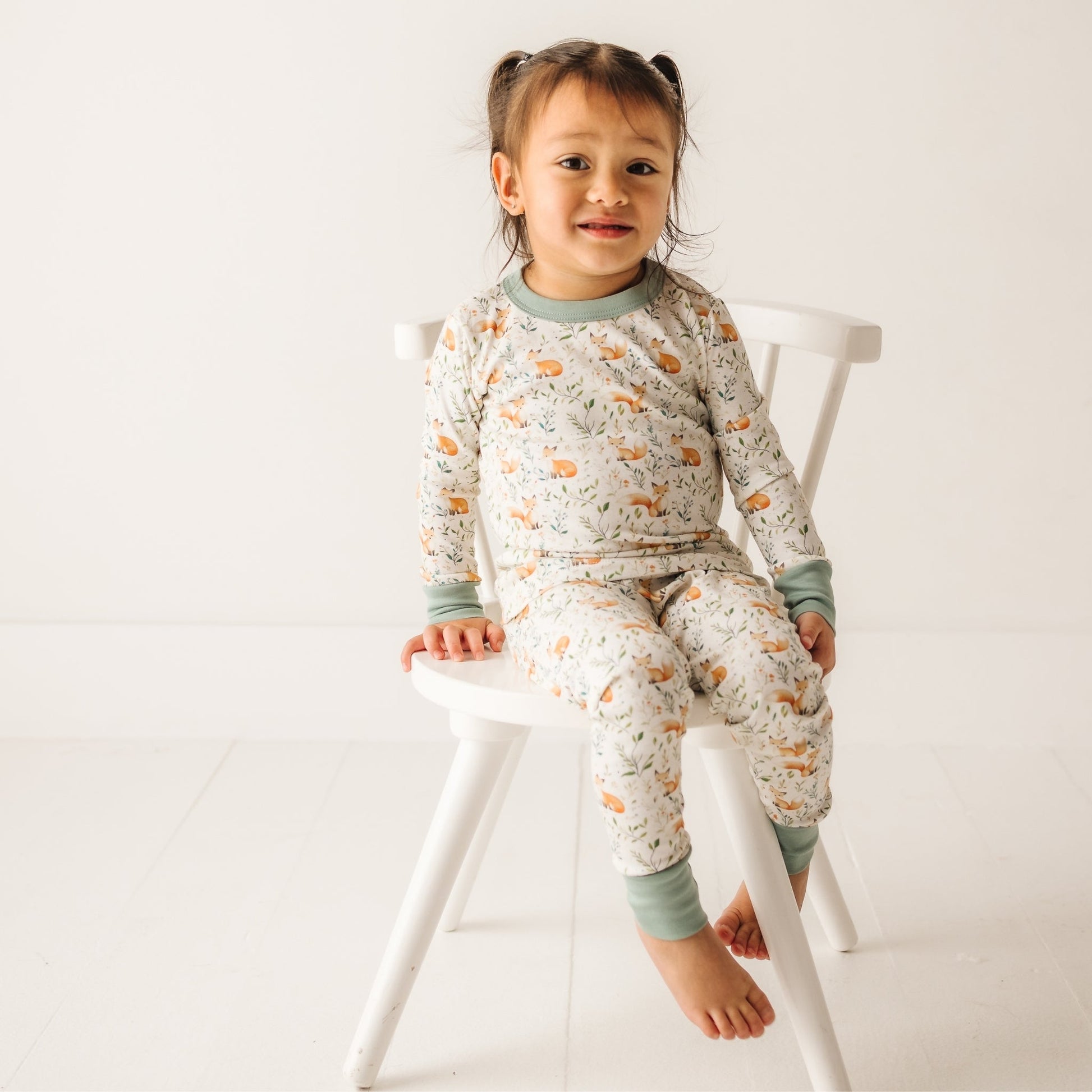 Luna and Arlo_Fox Tales Long Pajamas_10