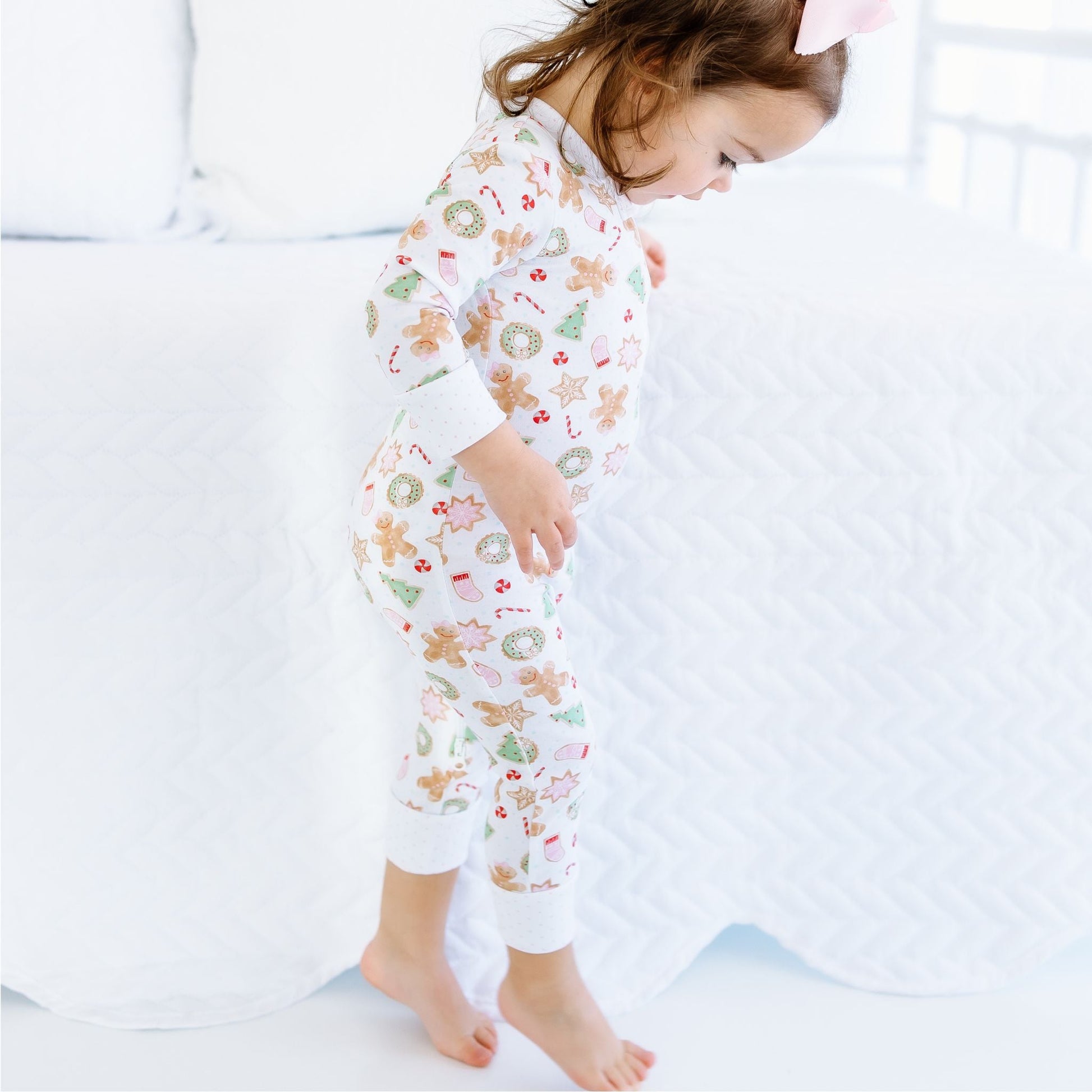 Frosted Wonderland Zip Pajamas - Pink - Magnolia BabyZipper Pajamas