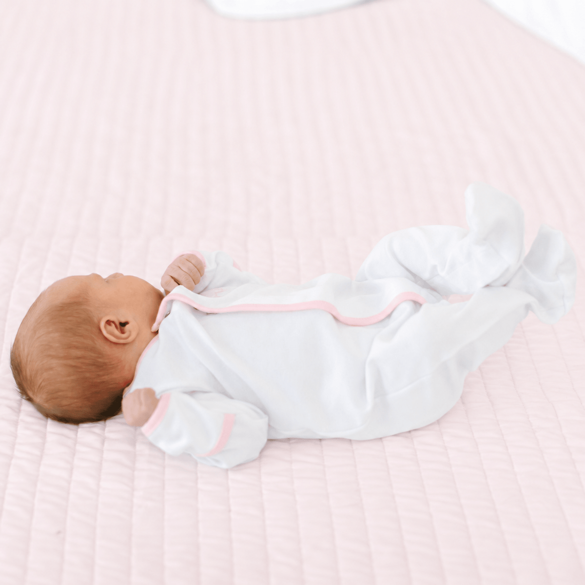 Magnolia Baby_Gator Applique Footie - Pink_4