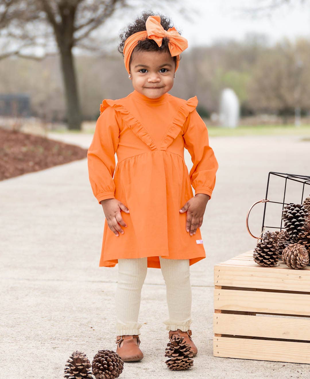 Girls Oatmeal Rib Knit Footless Ruffled Tights - Magnolia Baby