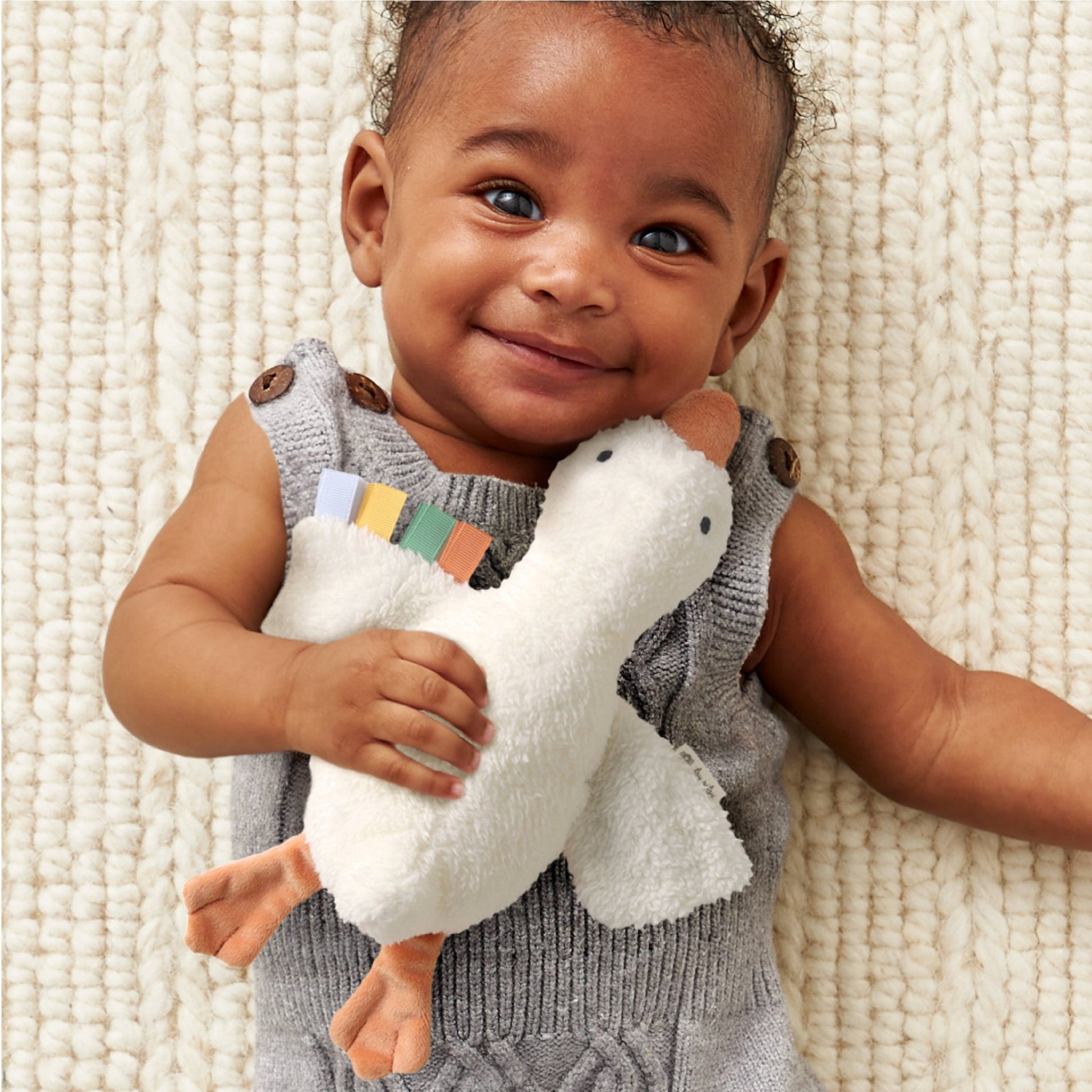 Gracie the Goose Itzy Huggable™ - Magnolia BabySoft Toy