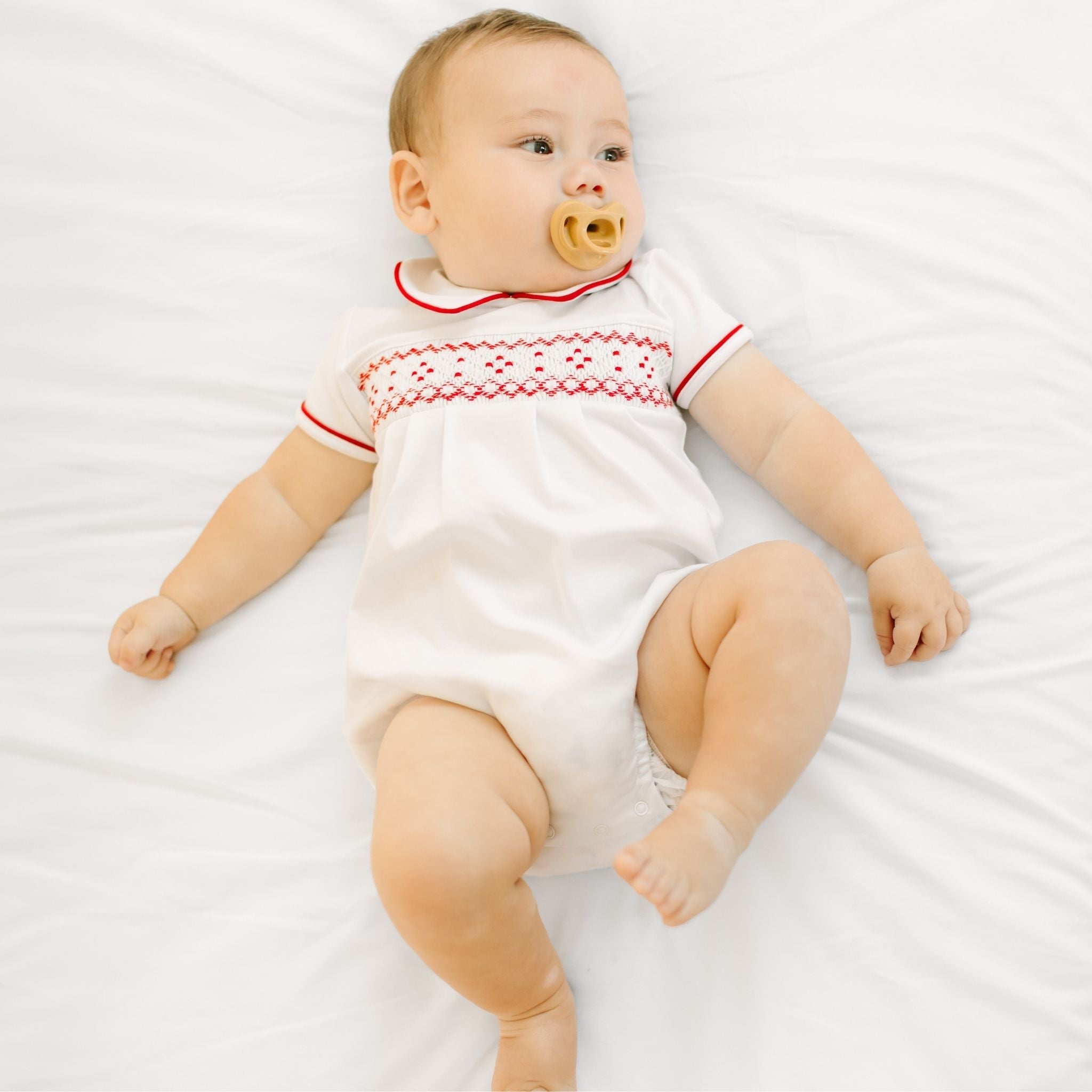 Magnolia Baby_Henry Smocked Short Sleeve Boy Bubble_2