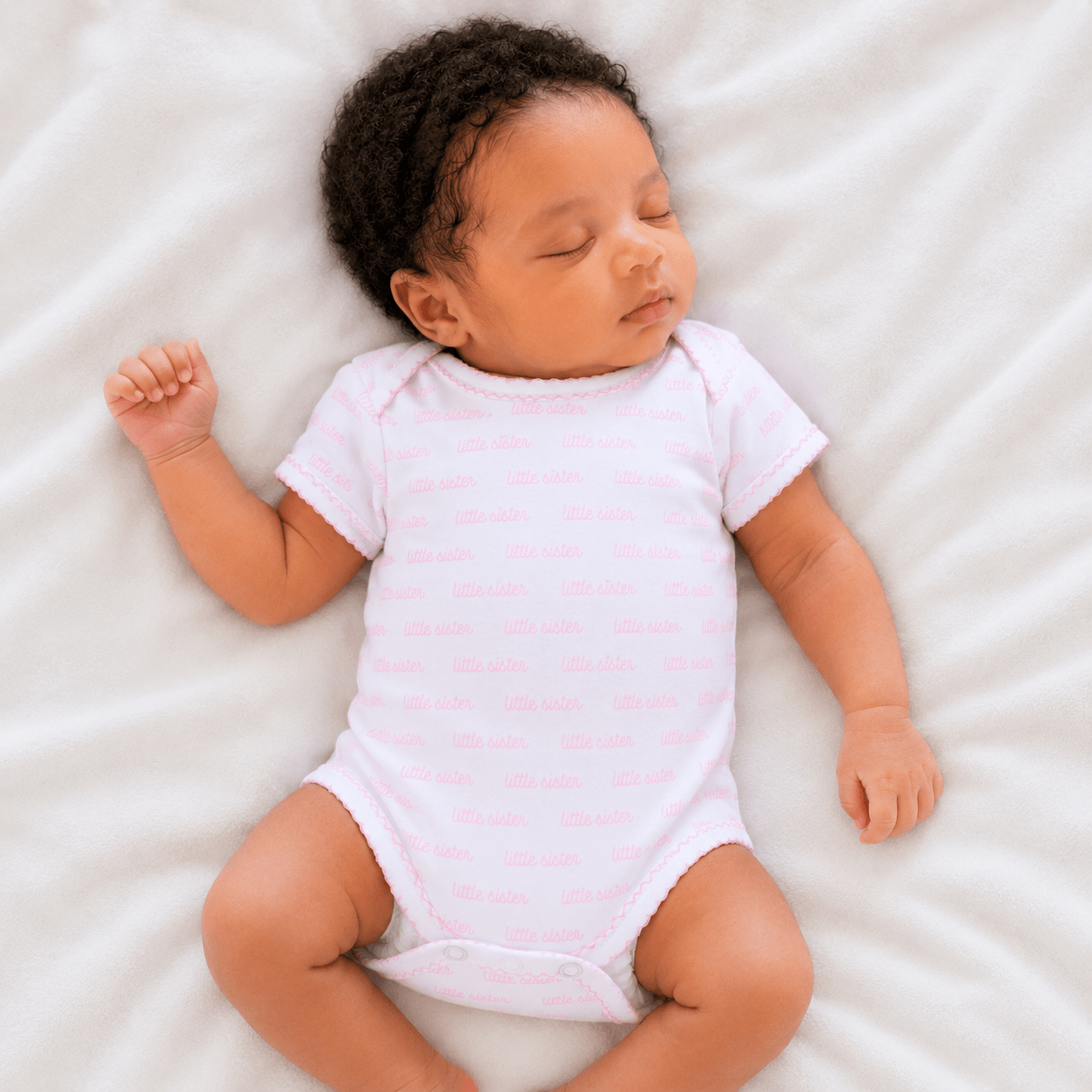 Little Sister Print Short Sleeve Bodysuit - Magnolia BabyBodysuit