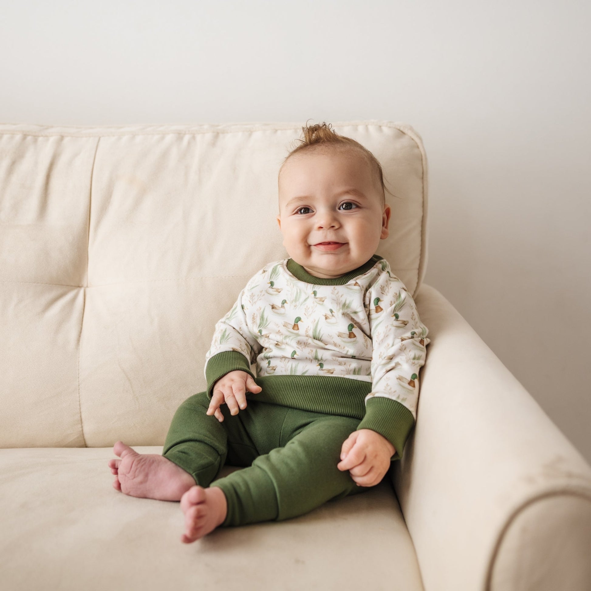 Luna and Arlo_Mallard's Pond Pullover Sweatshirt_4