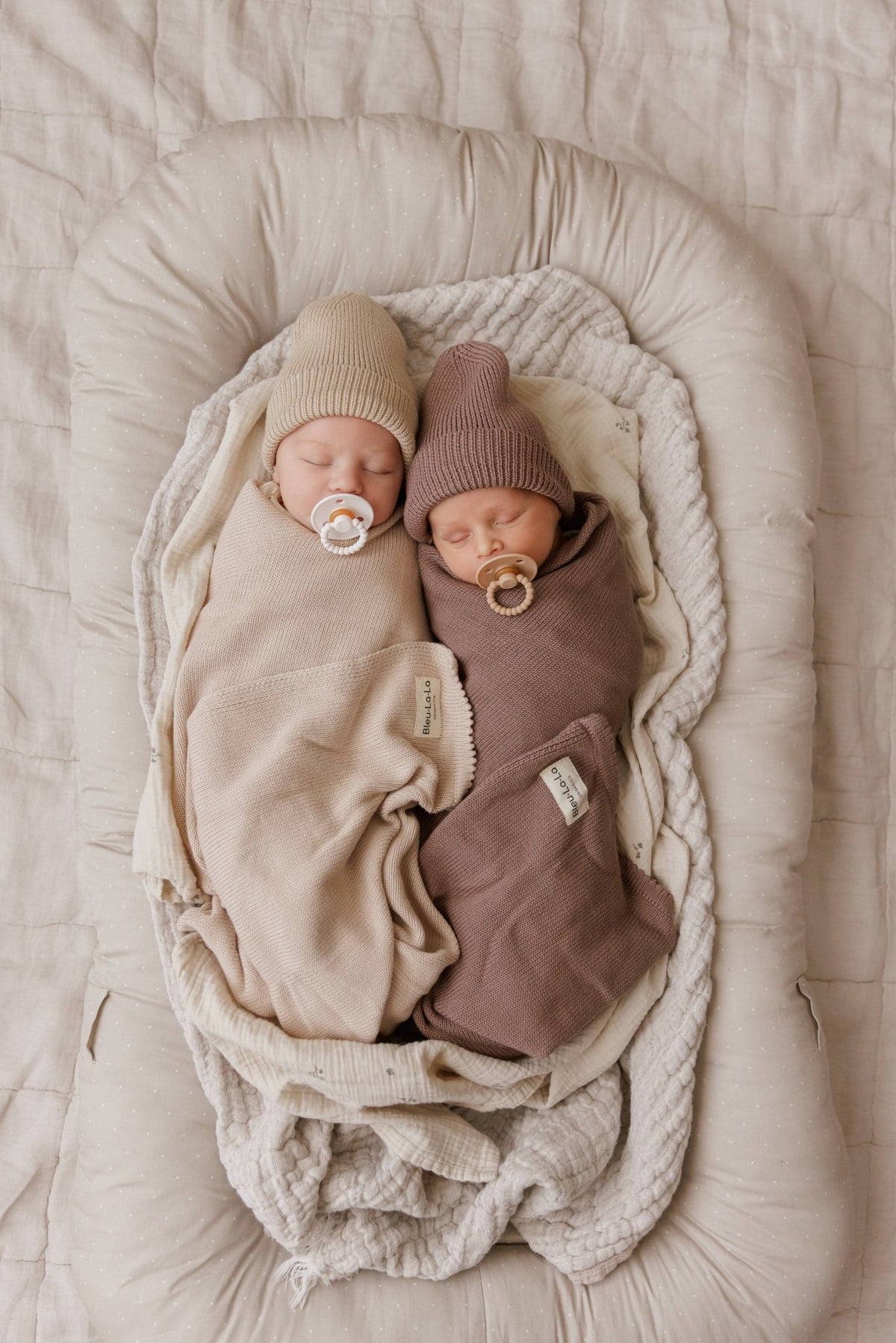 Bleu La La_Organic Cotton Knit Blanket + Hat Gift Set - Oatmeal_3