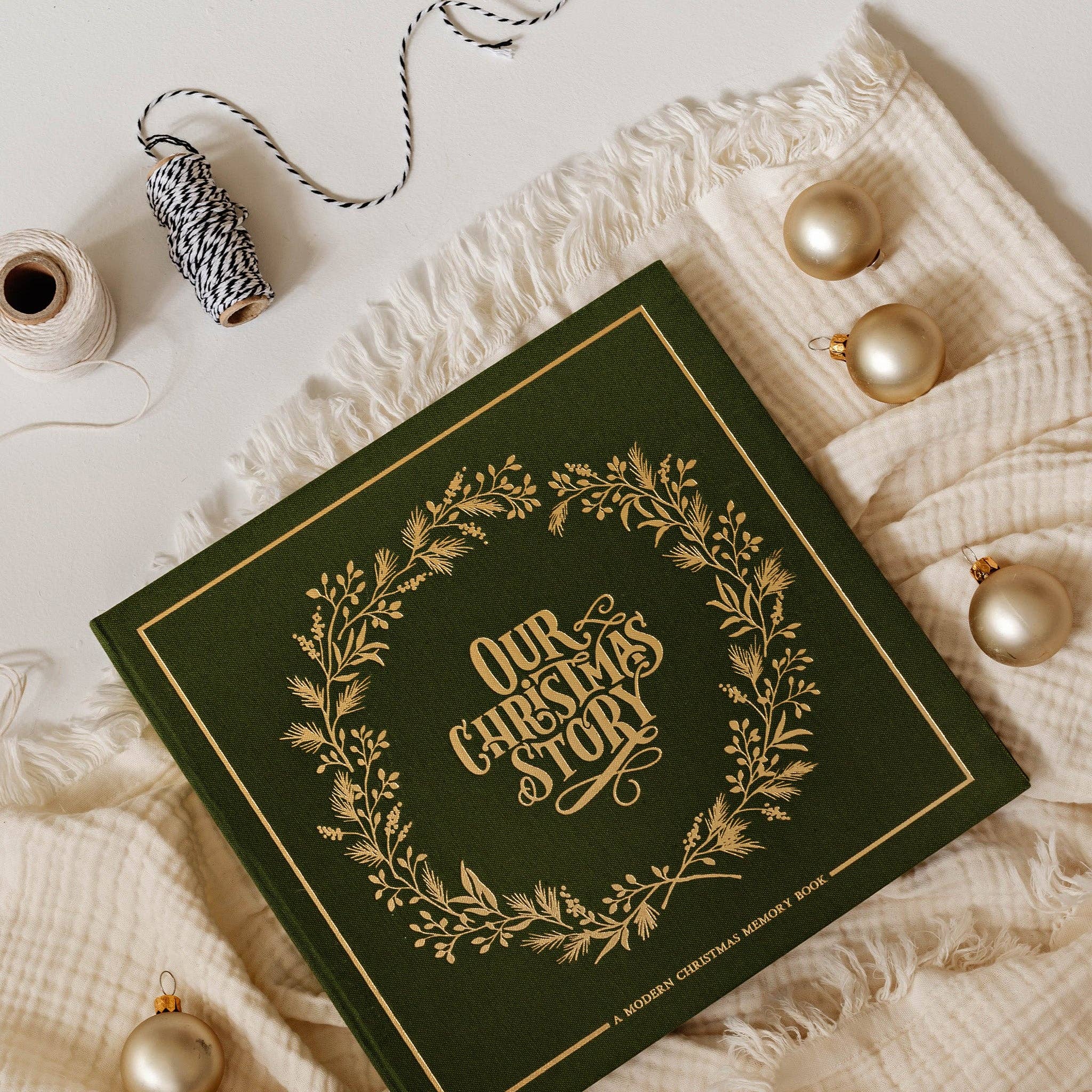 Our Christmas Story: A Keepsake & Memory Book for Families - Magnolia BabyBook