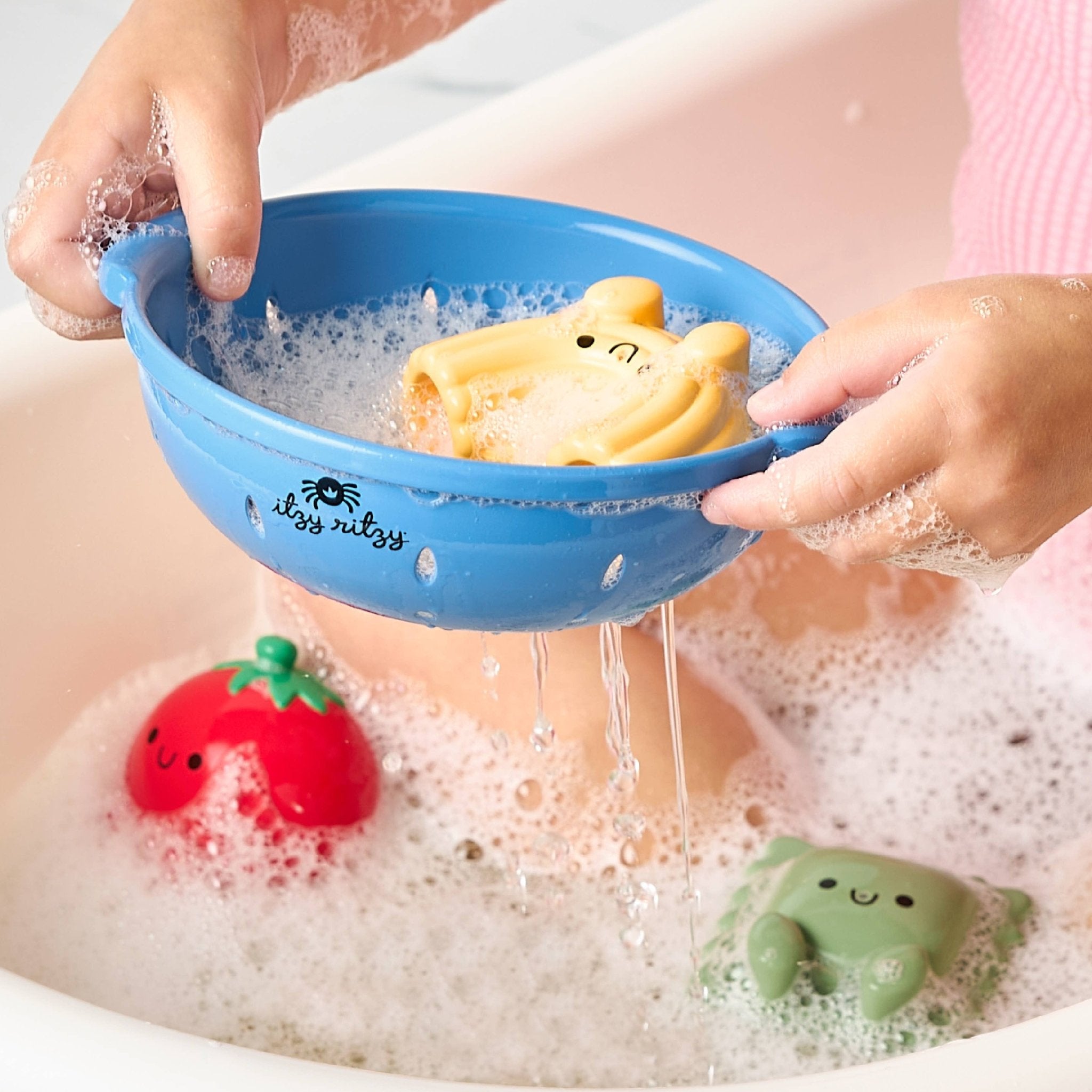 Pasta Itzy Splash Pals™ - Magnolia BabyBath Toy