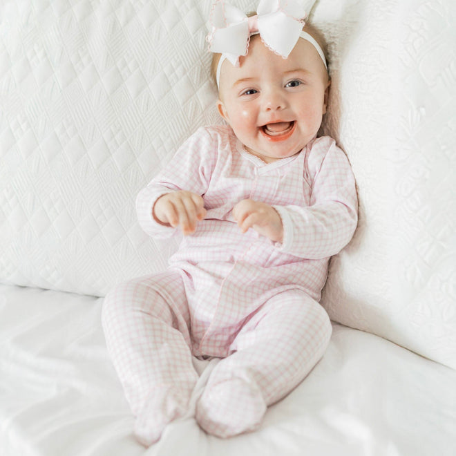Magnolia Baby Peek-A-Boo Wishes Pink Collared Bubble main image 1