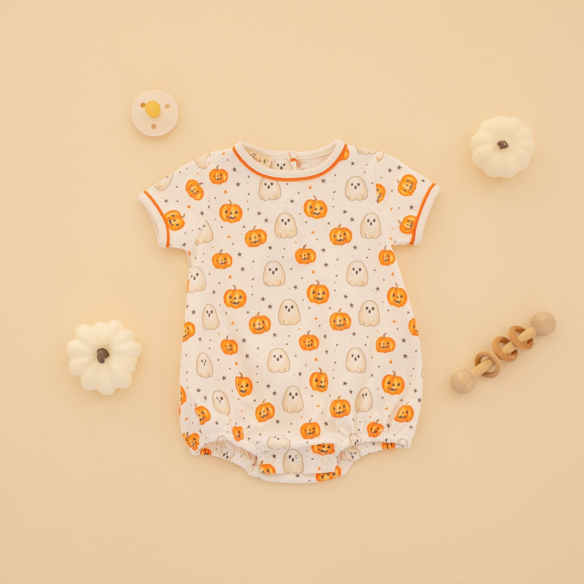 Luna and Arlo_Pumpkin and Boo Short Sleeve Boy Bubble_5