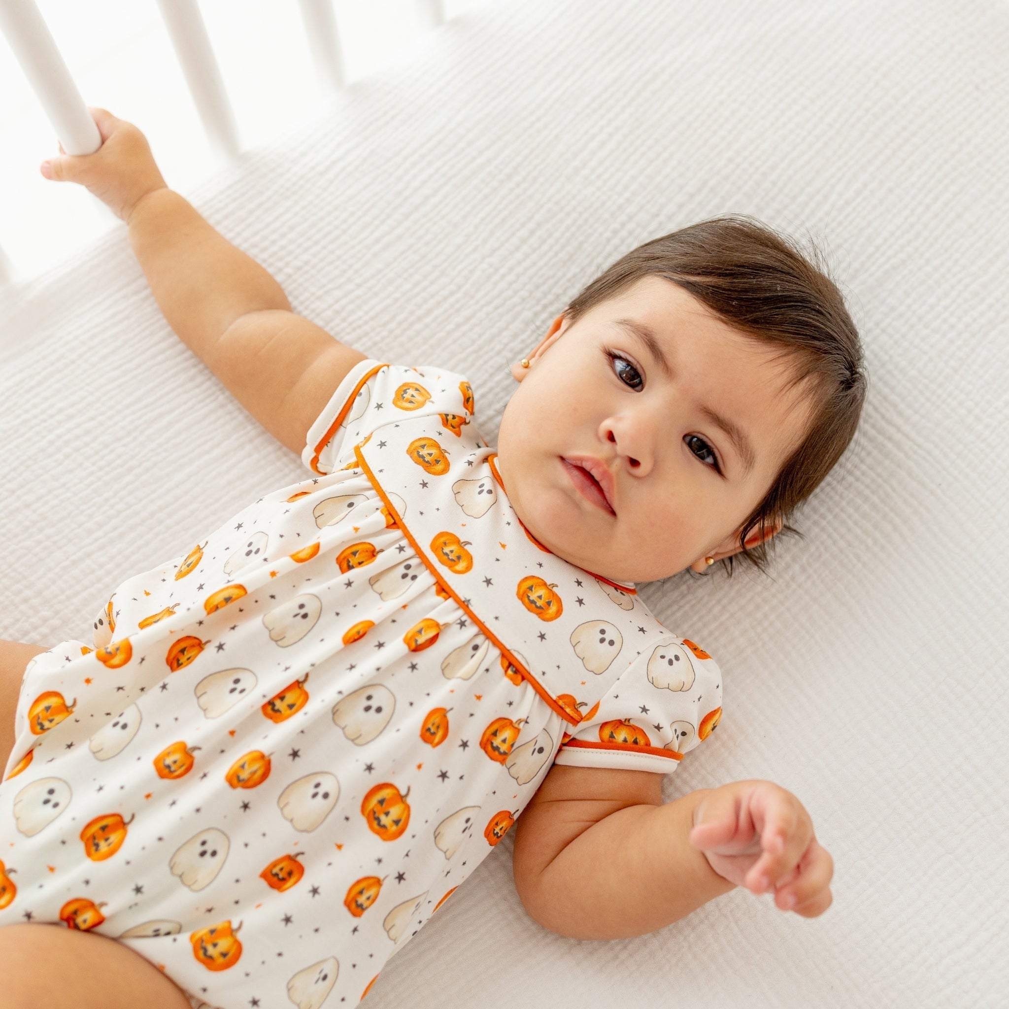 Luna and Arlo_Pumpkin and Boo Short Sleeve Girl Bubble_1