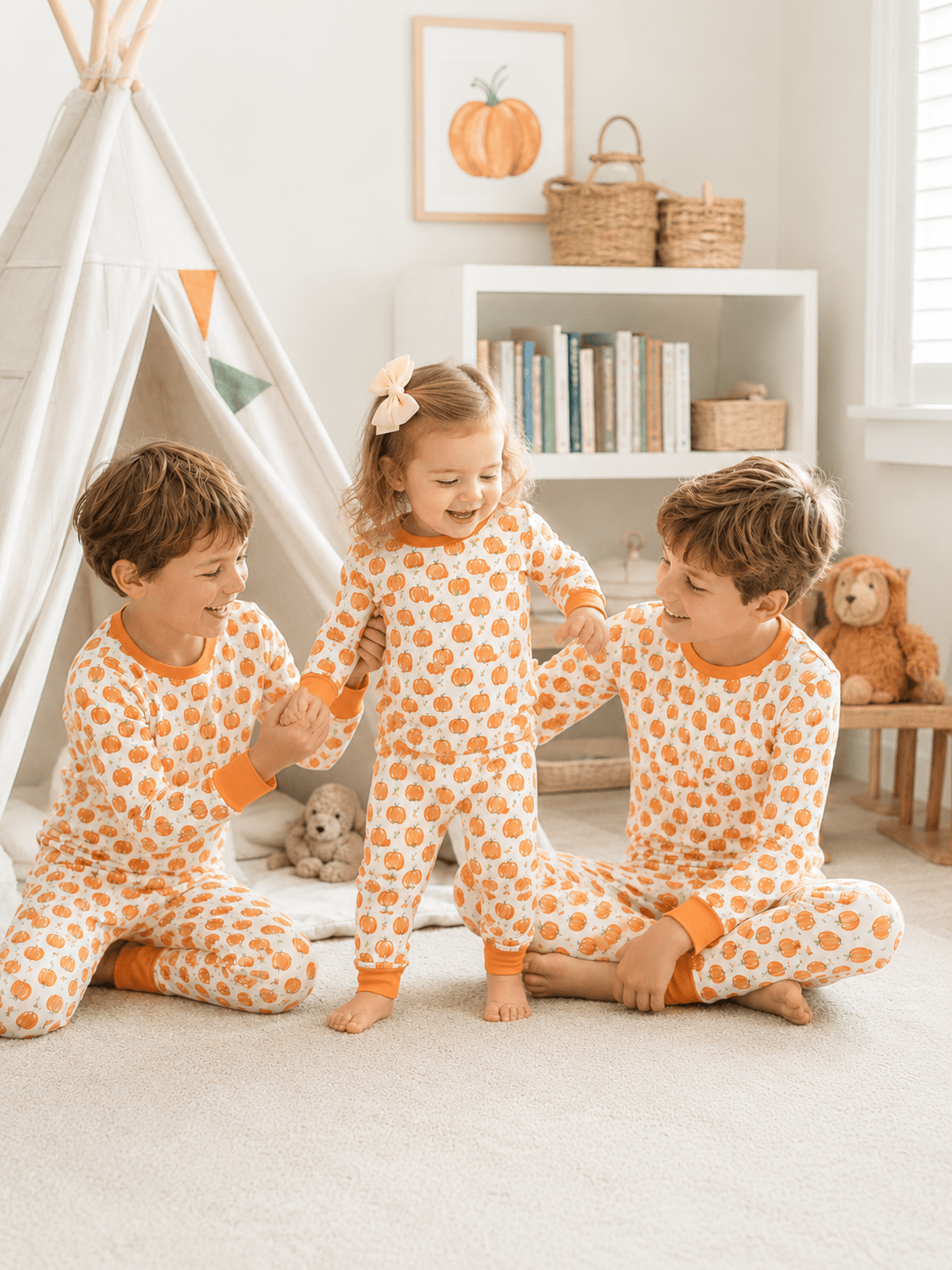 Luna and Arlo_Pumpkin Grove Long Pajamas_1