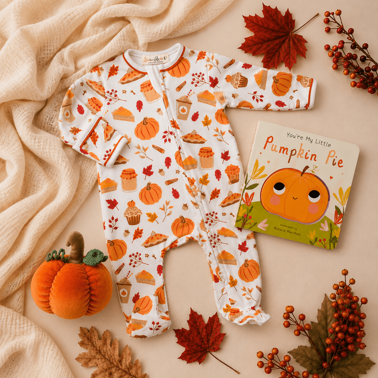 Luna and Arlo_Pumpkin Spice Footie Gift Set_1
