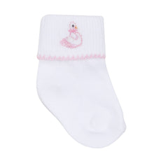  Swan Serenade Embroidered Socks - Magnolia BabySocks