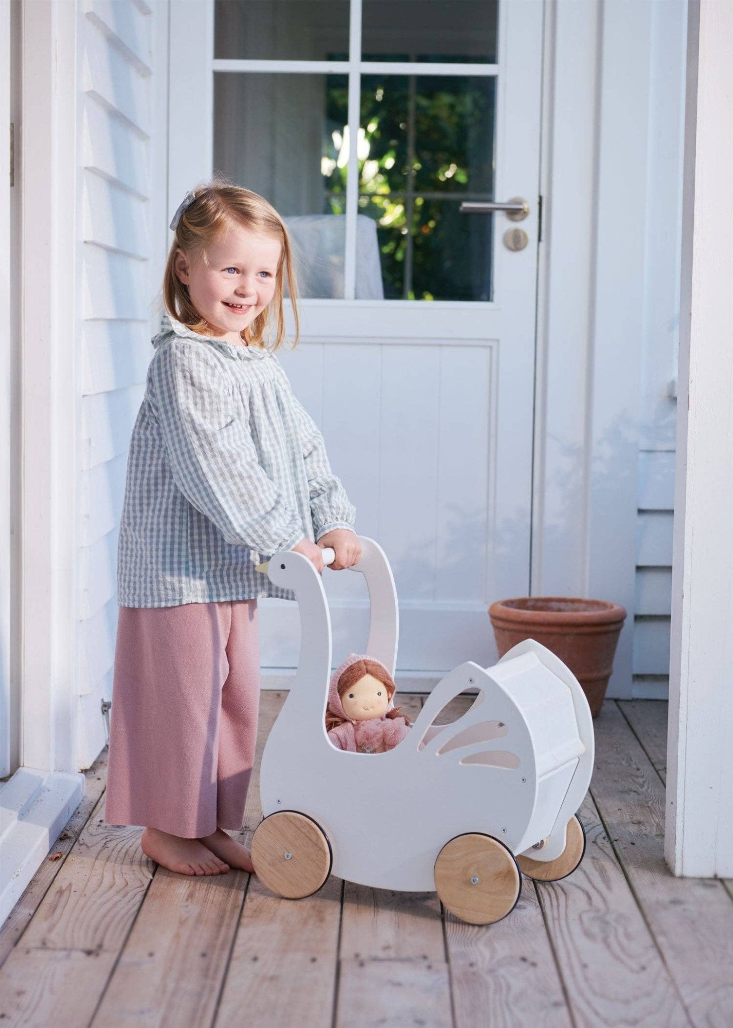 Sweet Swan Pram - Magnolia BabyWooden Toy