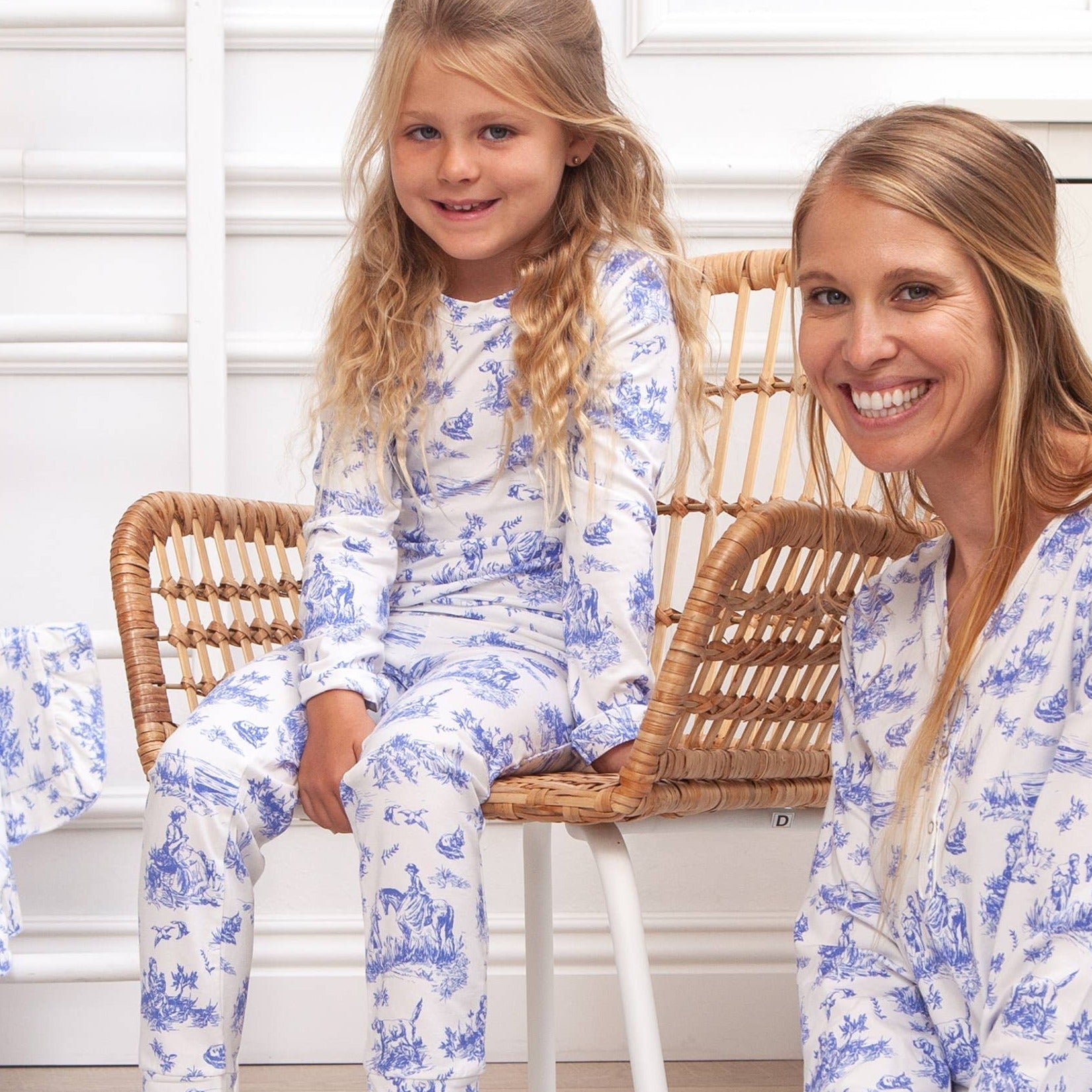 Toile de Jouy Girl Bamboo Pajama Set - Magnolia BabyLong Pajamas