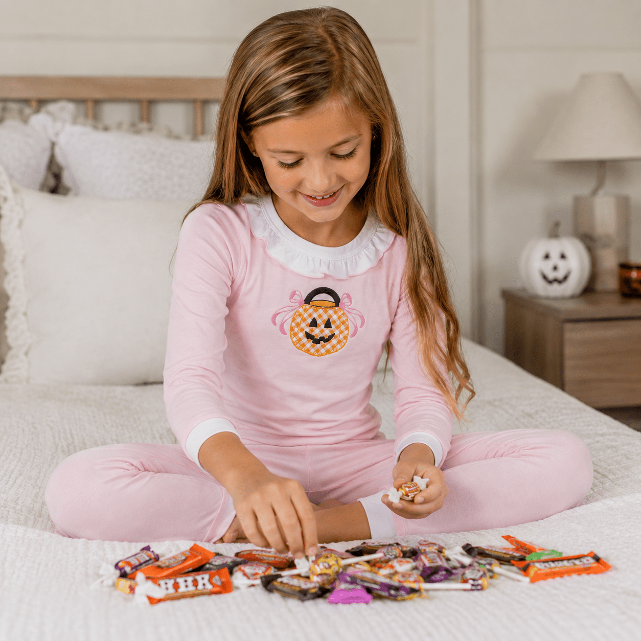 Magnolia Baby_Trick or Treat Applique Ruffle Long Pajamas - Pink_1