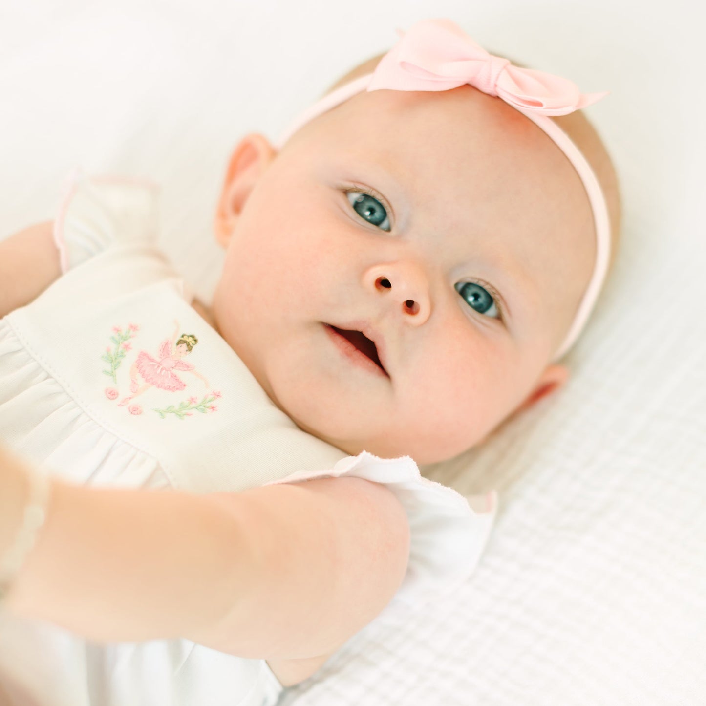 Twinkle Toes Embroidered Bubble - Magnolia BabyBubble