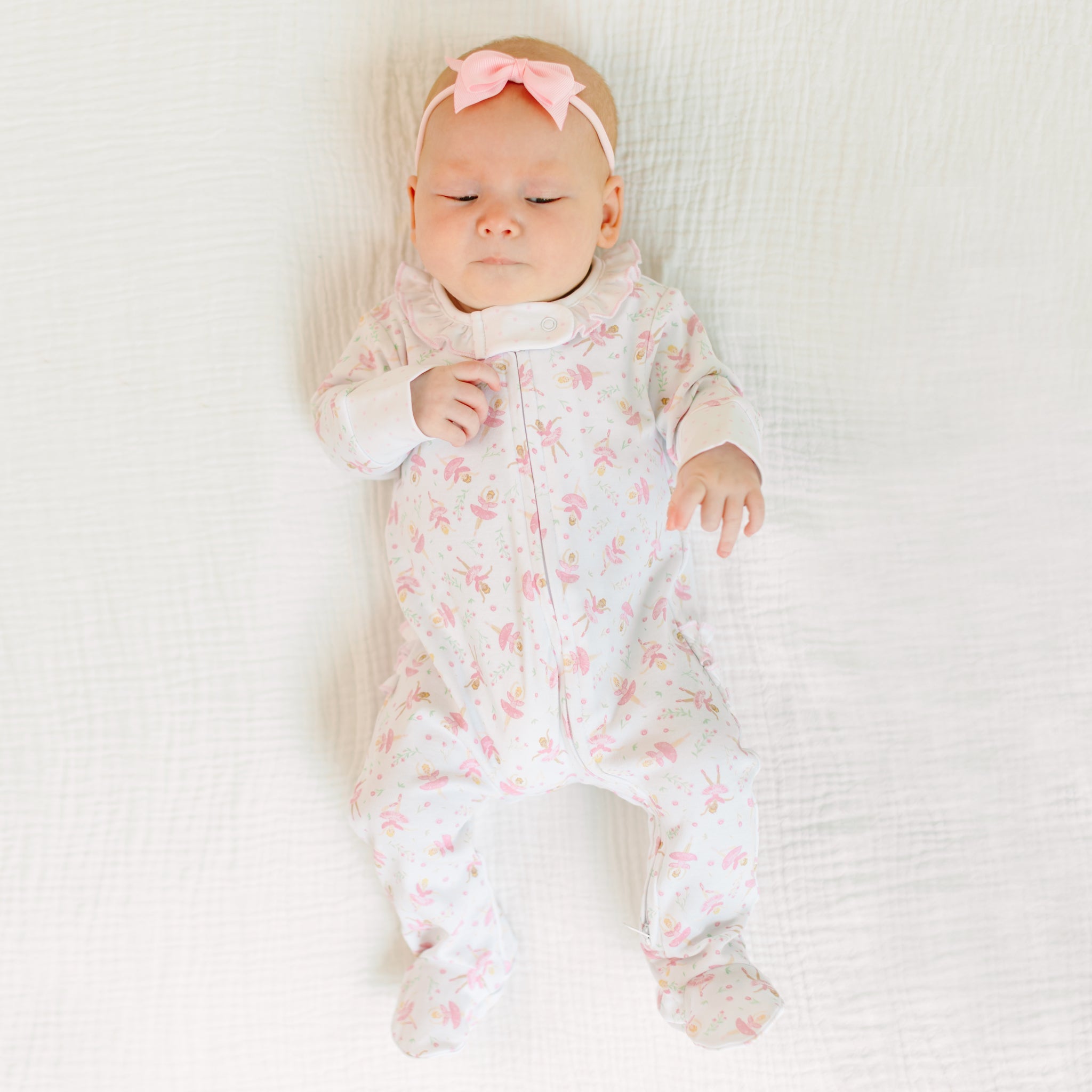 Twinkle Toes Print Zip Footie - Magnolia BabyFootie