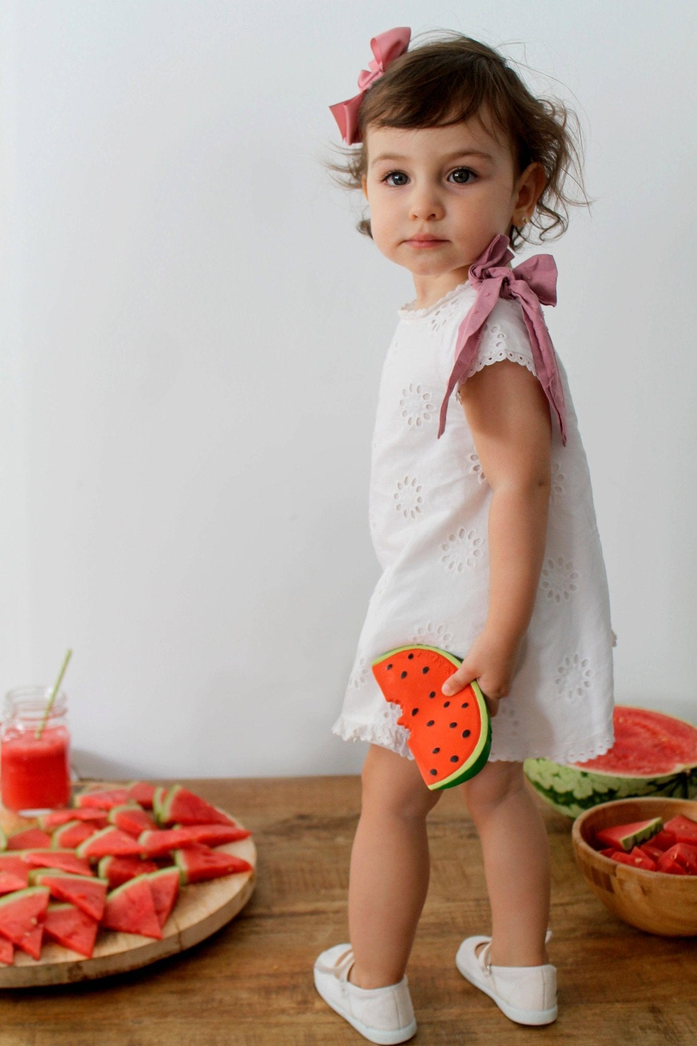 Oli & Carol_Wally the Watermelon_3